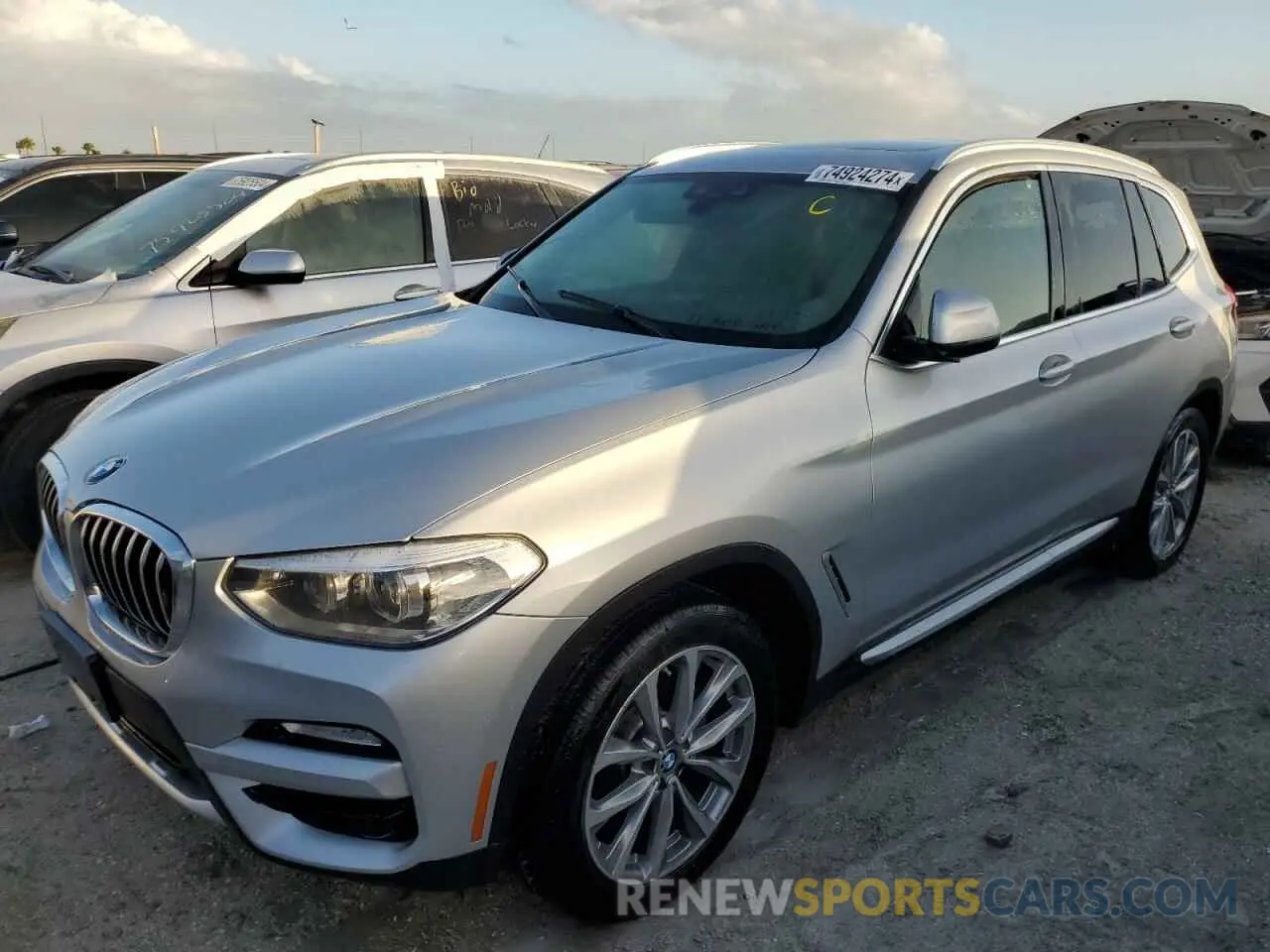 1 Photograph of a damaged car 5UXTR9C5XKLE15912 BMW X3 2019