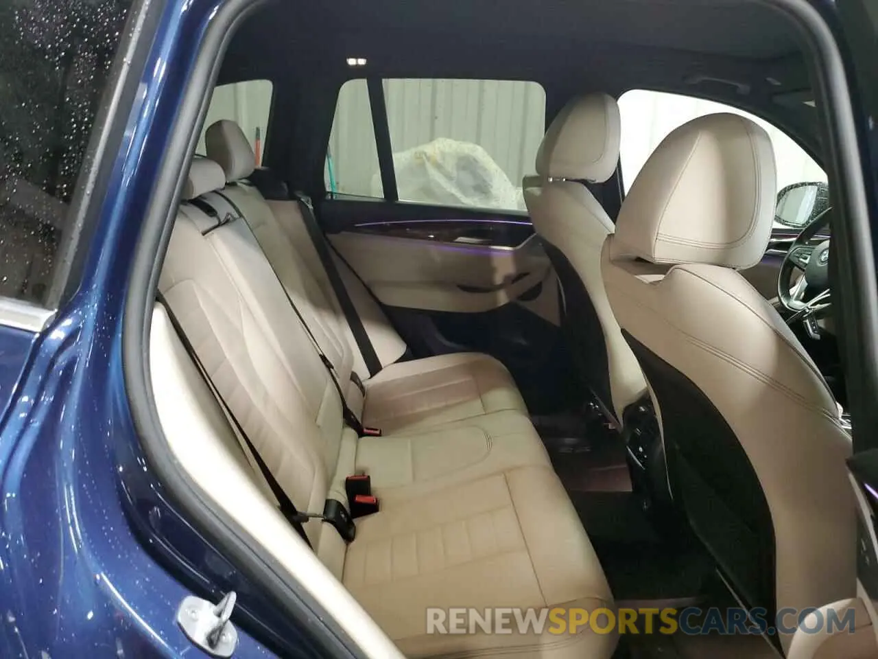 10 Photograph of a damaged car 5UXTR9C5XKLE17983 BMW X3 2019