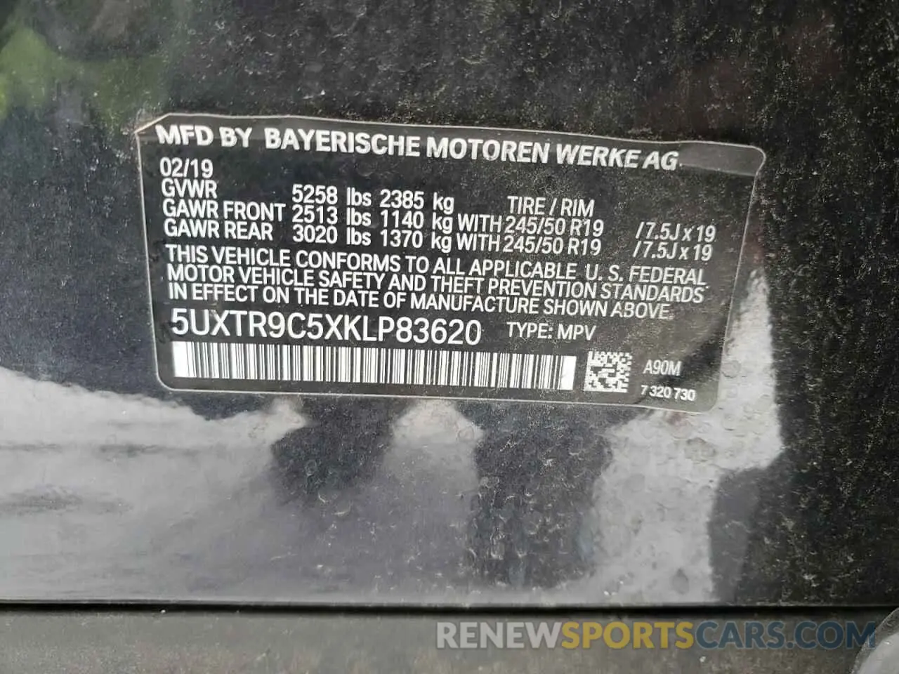 12 Photograph of a damaged car 5UXTR9C5XKLP83620 BMW X3 2019