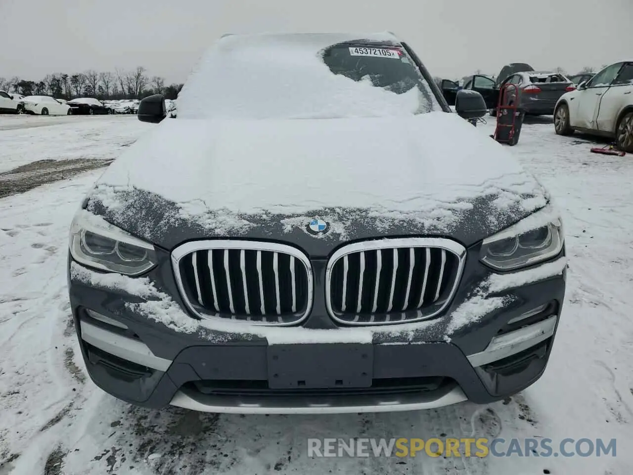 5 Photograph of a damaged car 5UXTR9C5XKLP83620 BMW X3 2019