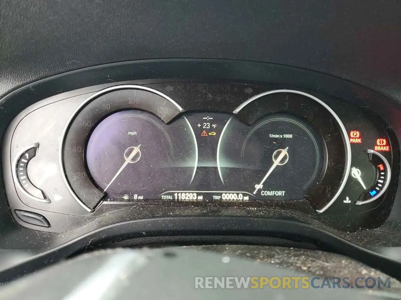 9 Photograph of a damaged car 5UXTR9C5XKLP83620 BMW X3 2019