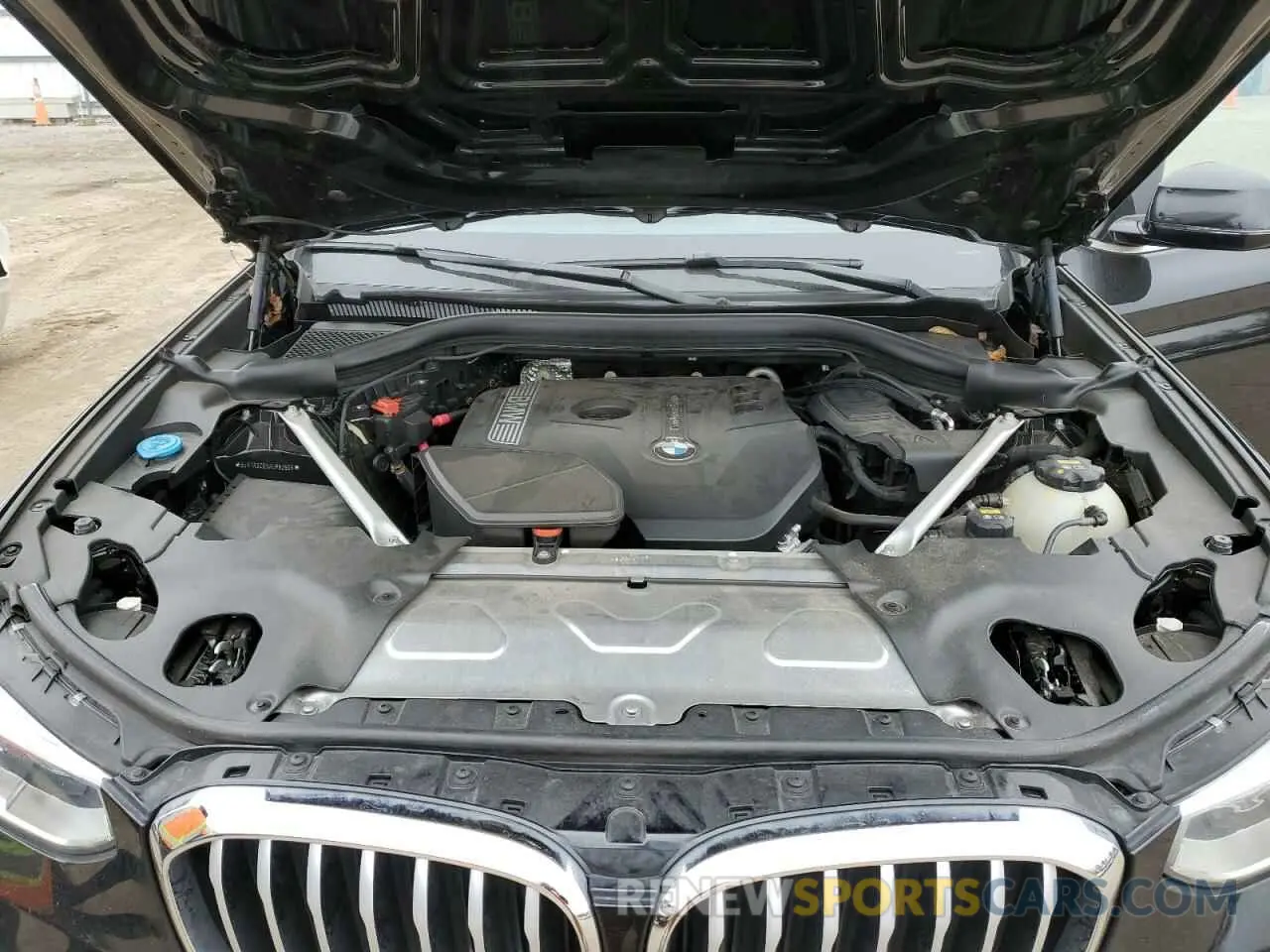 12 Photograph of a damaged car 5UXTR9C5XKLP83956 BMW X3 2019