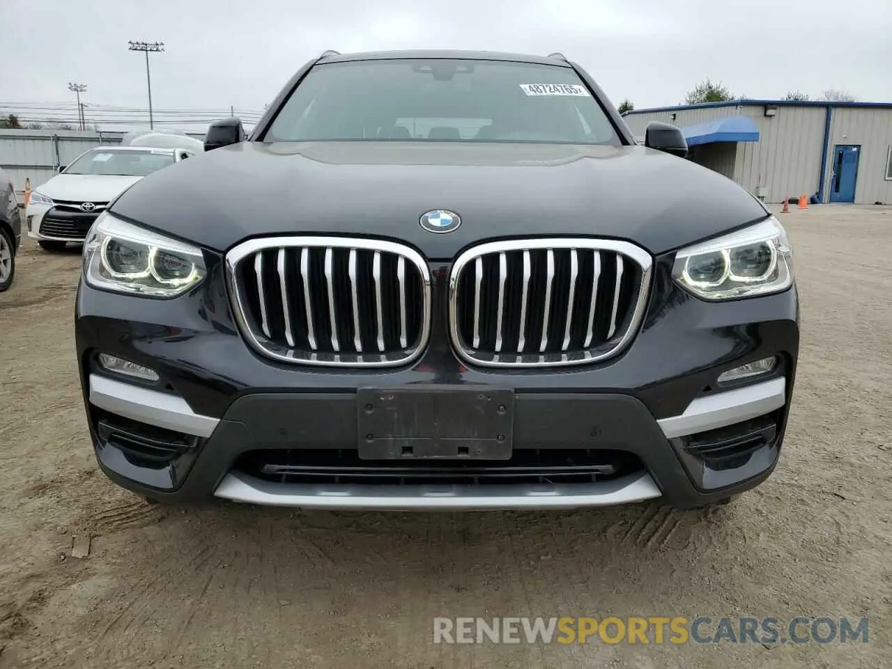 5 Photograph of a damaged car 5UXTR9C5XKLP83956 BMW X3 2019