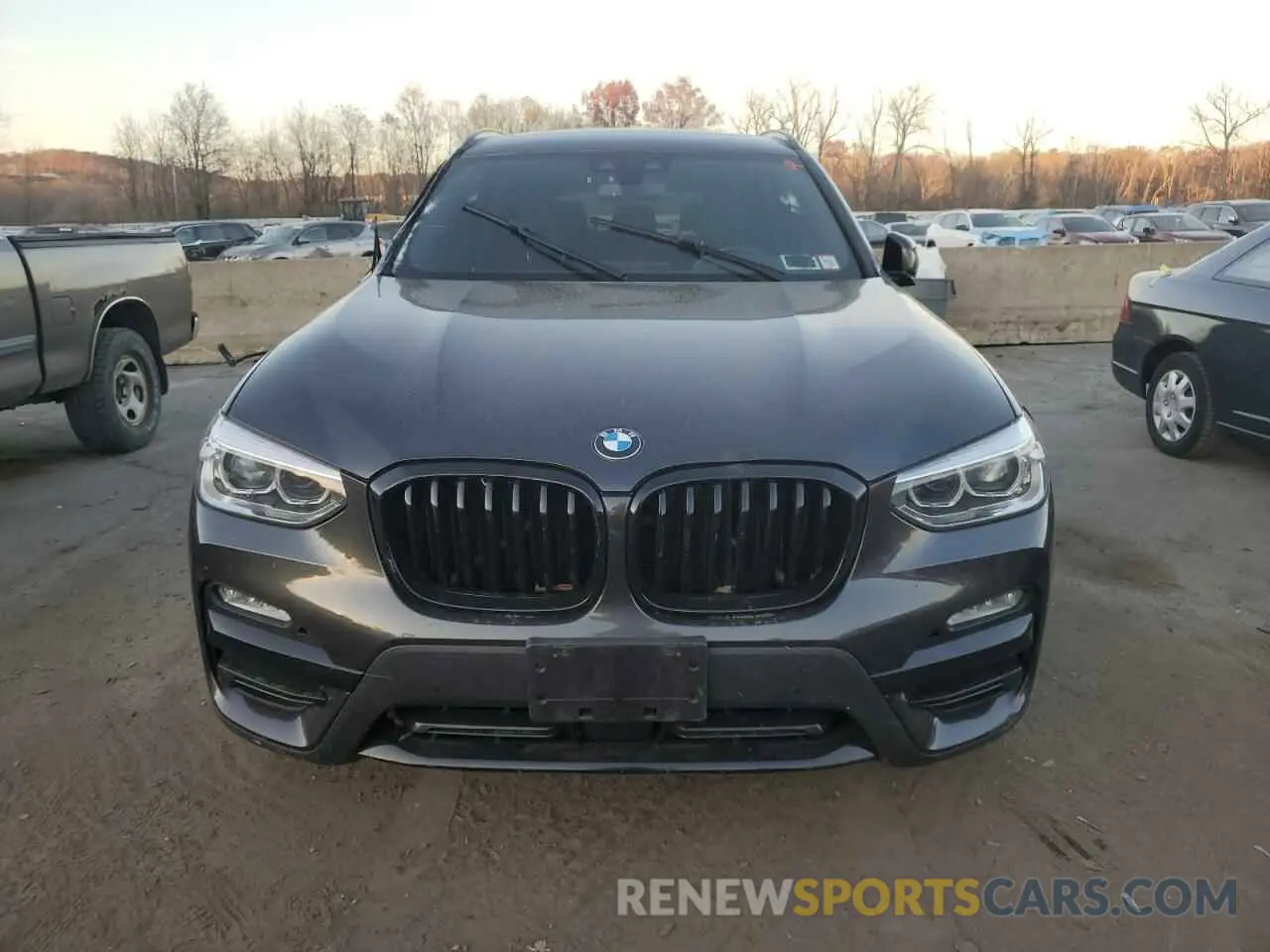 5 Photograph of a damaged car 5UXTR9C5XKLR10477 BMW X3 2019