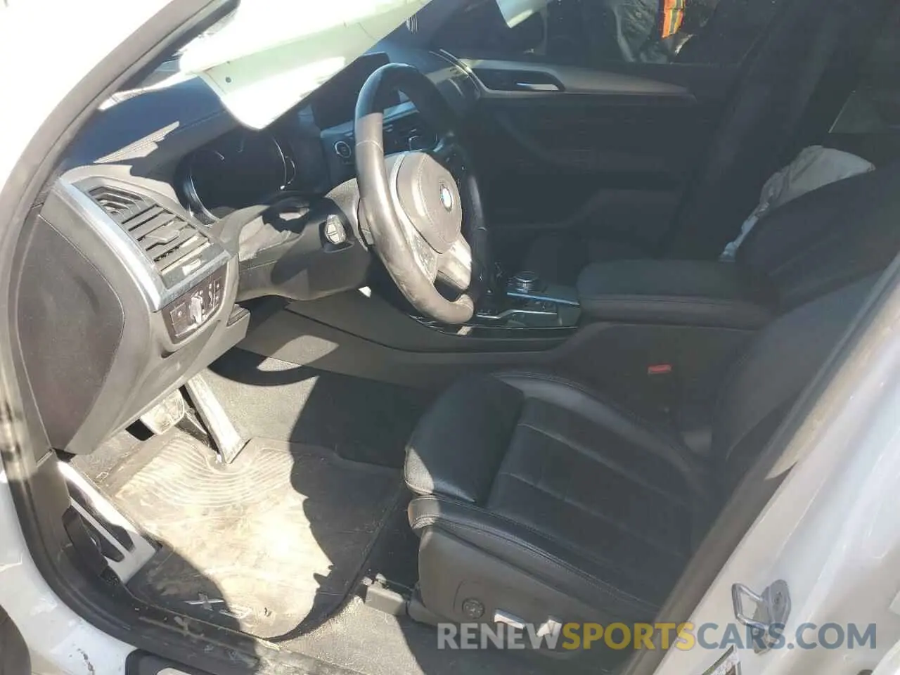 7 Photograph of a damaged car 5UXTS3C51K0Z03873 BMW X3 2019