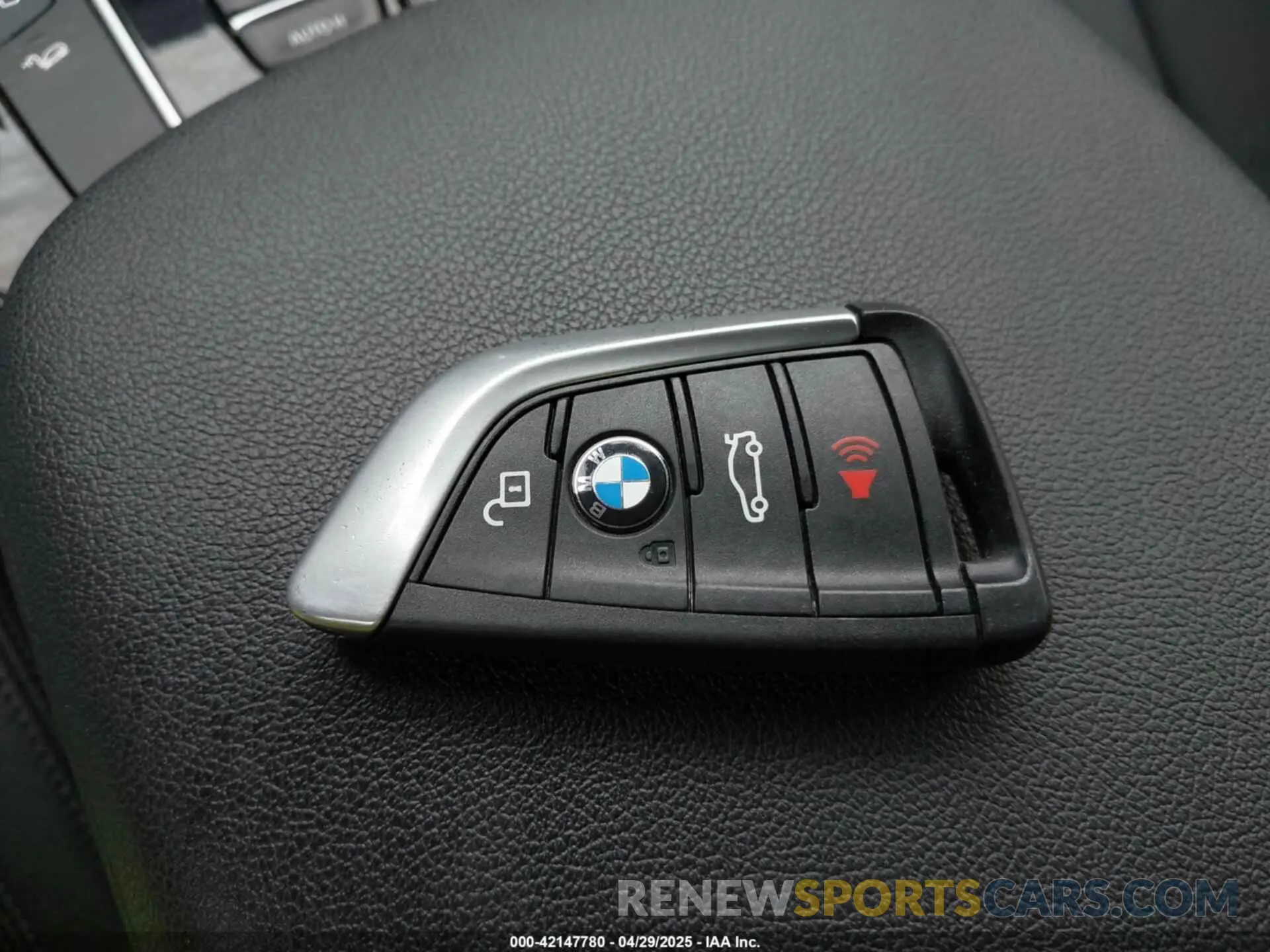 11 Photograph of a damaged car 5UXTS3C52K0Z07169 BMW X3 2019