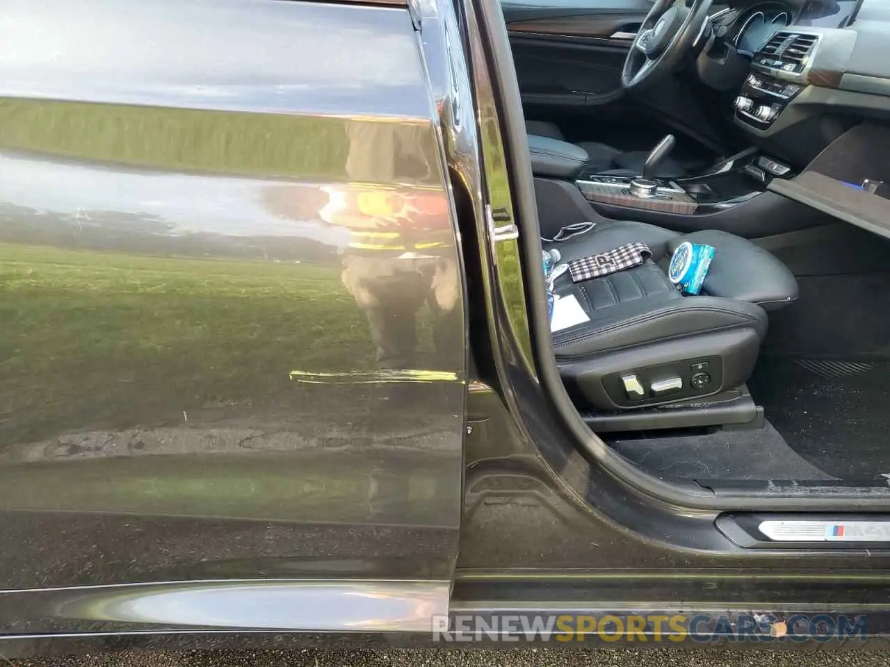 13 Photograph of a damaged car 5UXTS3C53K0Z07536 BMW X3 2019