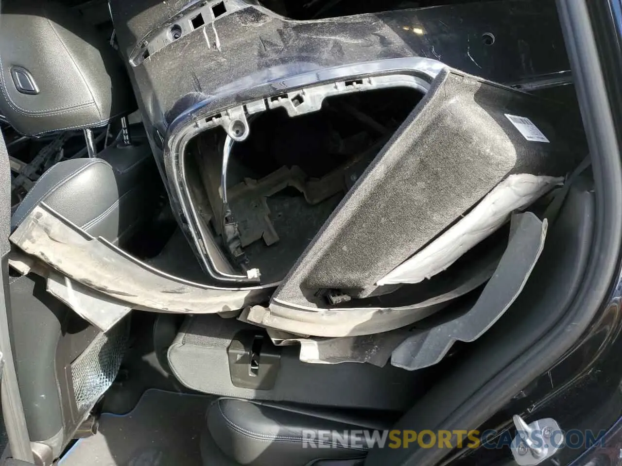 10 Photograph of a damaged car 5UXTS3C55K0Z05576 BMW X3 2019