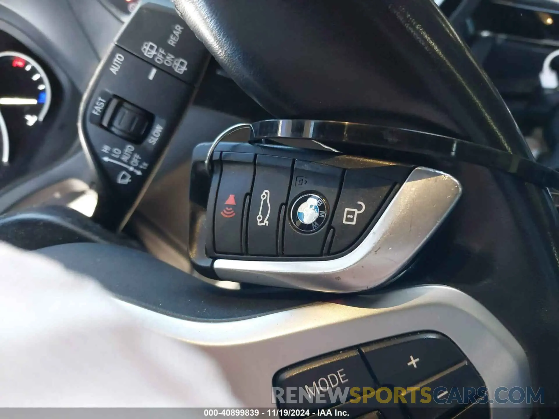 11 Photograph of a damaged car 5UXTS3C55KLR73522 BMW X3 2019