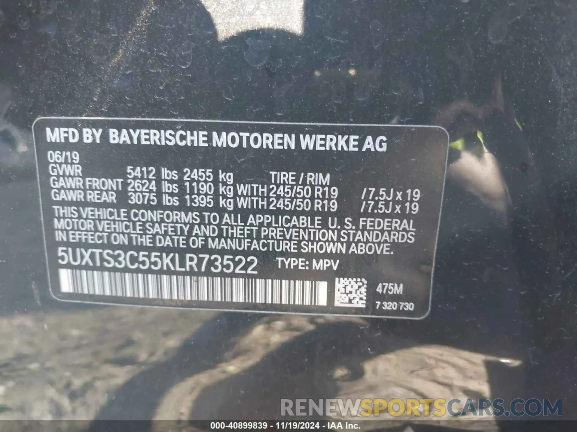 9 Photograph of a damaged car 5UXTS3C55KLR73522 BMW X3 2019