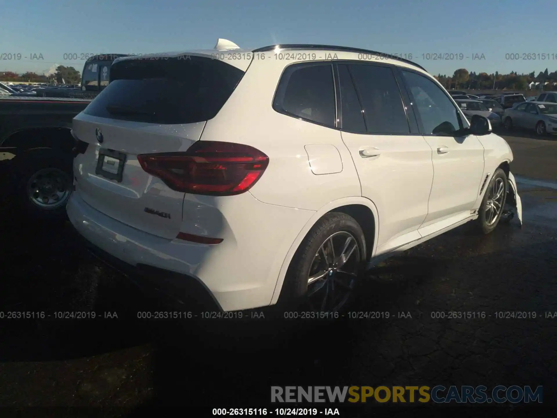 4 Photograph of a damaged car 5UXTS3C56K0Z08017 BMW X3 2019