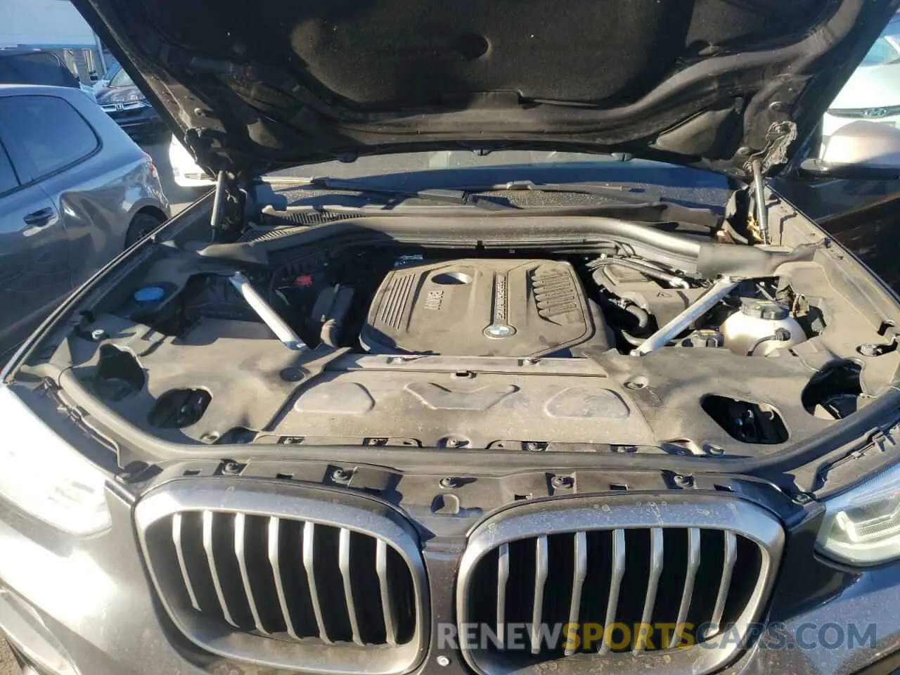 12 Photograph of a damaged car 5UXTS3C56K0Z08132 BMW X3 2019