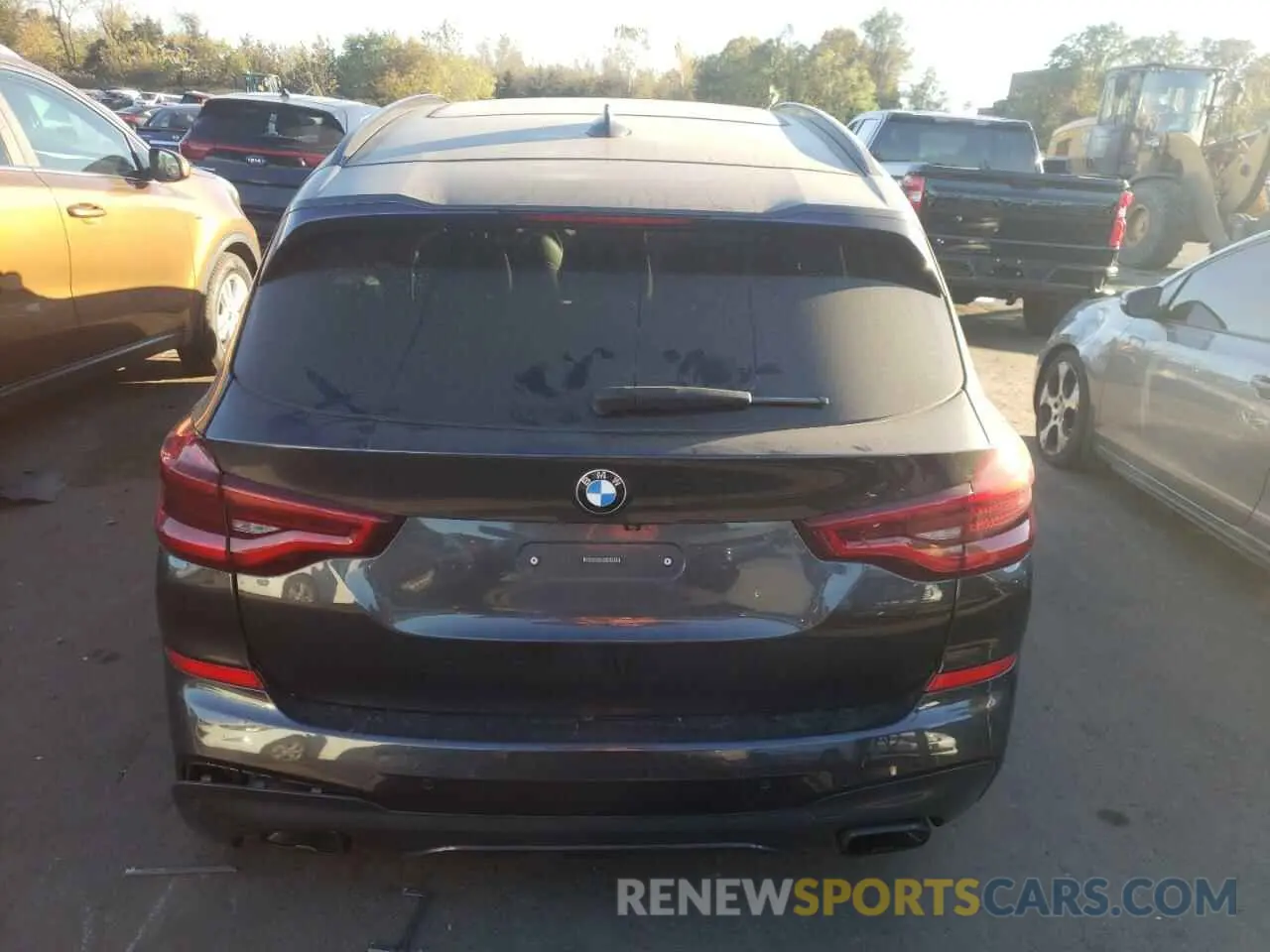 6 Photograph of a damaged car 5UXTS3C56K0Z08132 BMW X3 2019