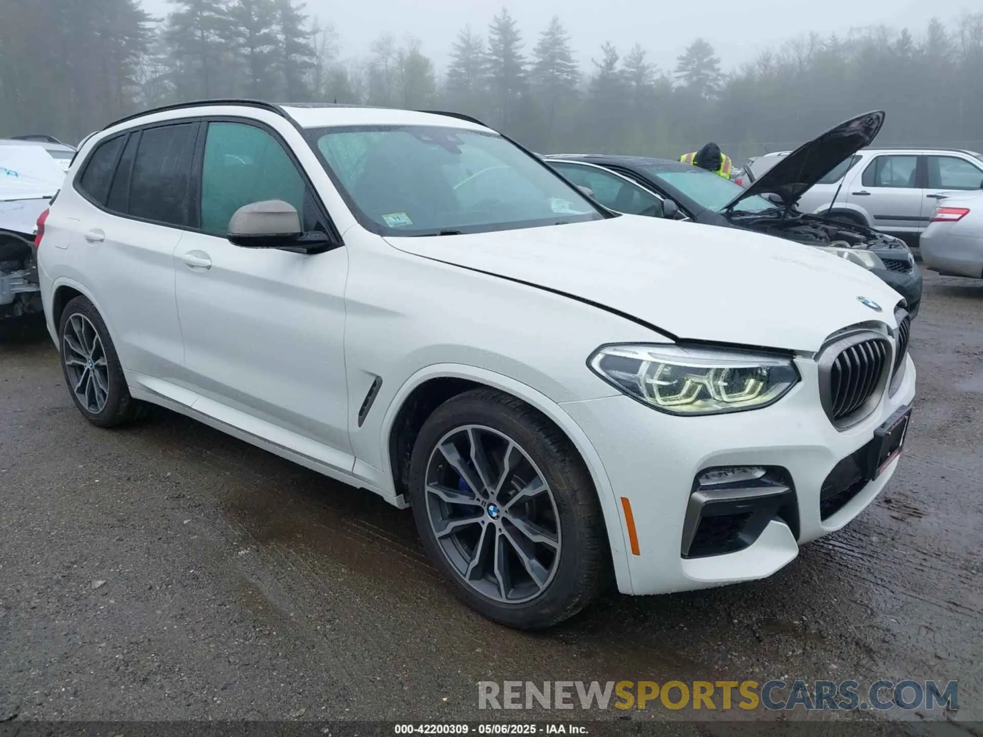 1 Photograph of a damaged car 5UXTS3C56K0Z10351 BMW X3 2019