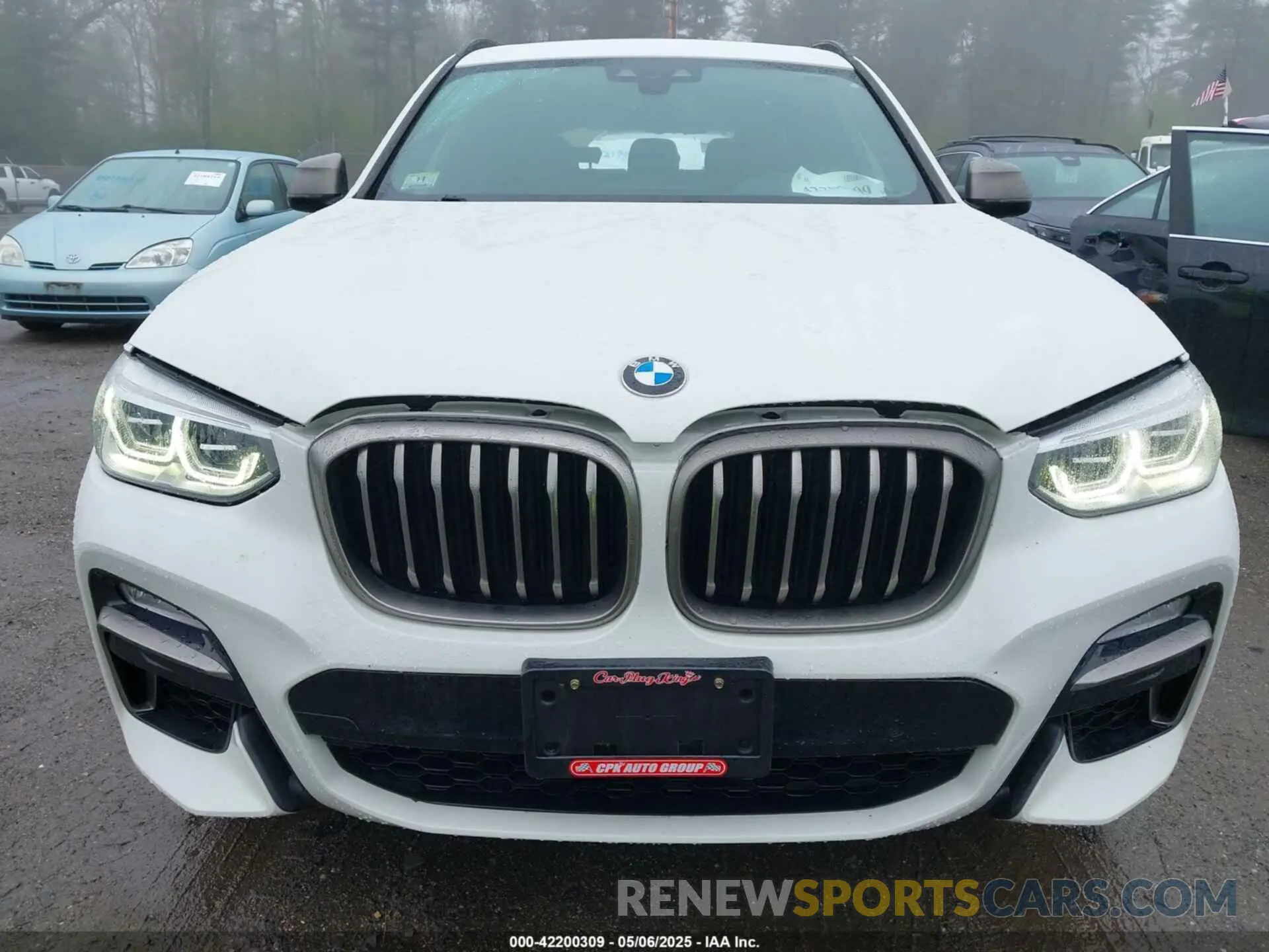 13 Photograph of a damaged car 5UXTS3C56K0Z10351 BMW X3 2019