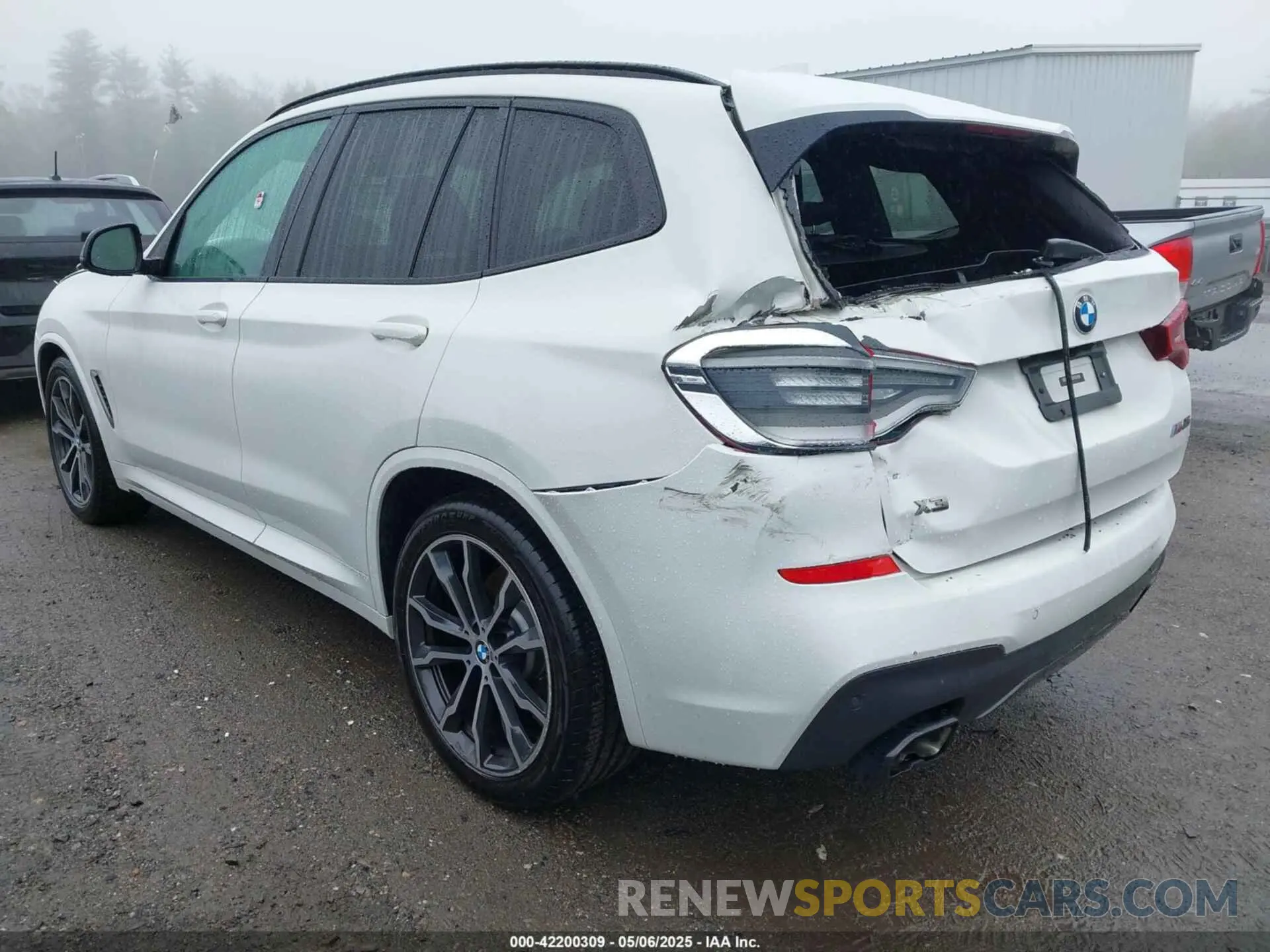 3 Photograph of a damaged car 5UXTS3C56K0Z10351 BMW X3 2019