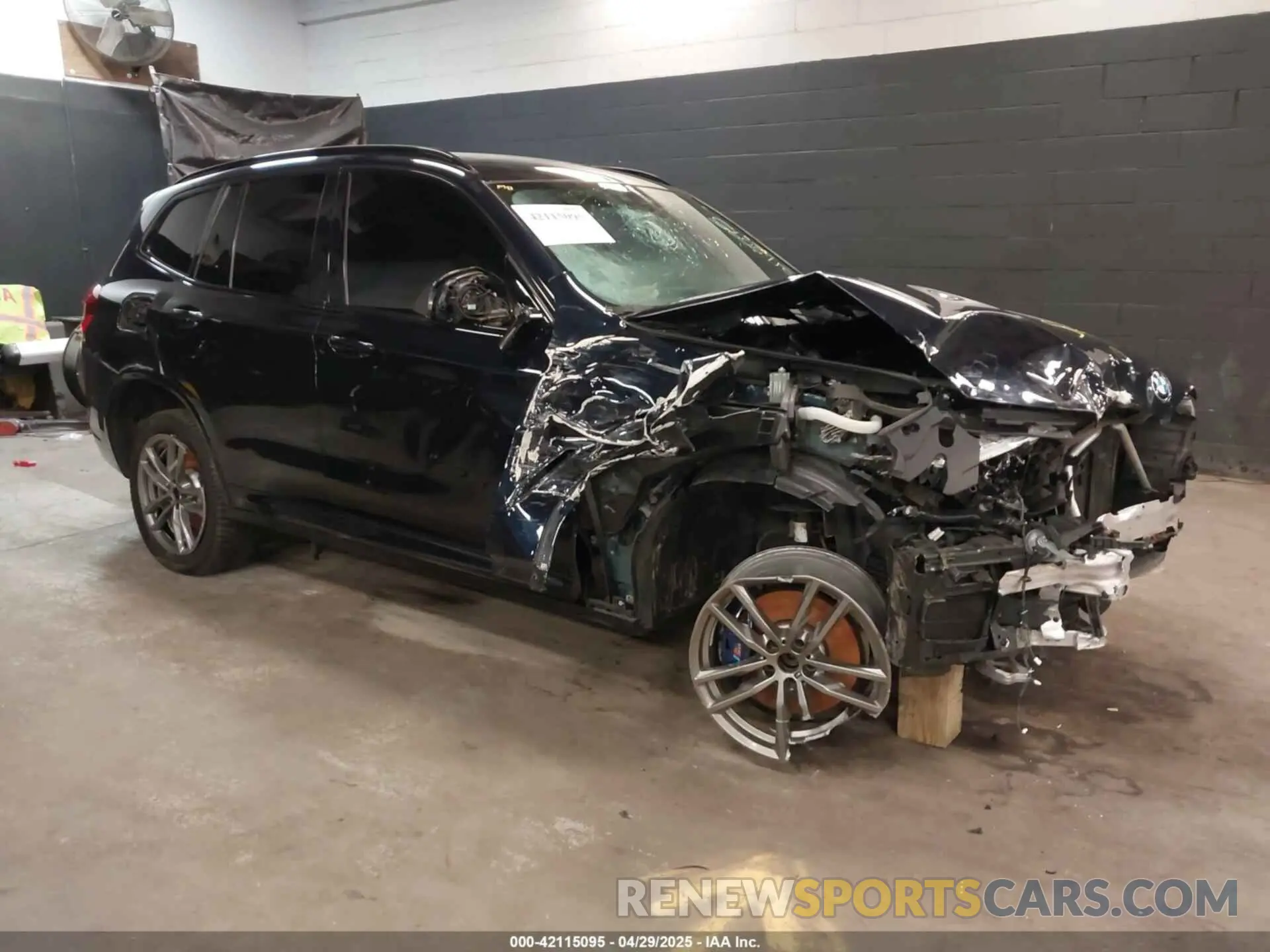 1 Photograph of a damaged car 5UXTS3C57K0Z09533 BMW X3 2019
