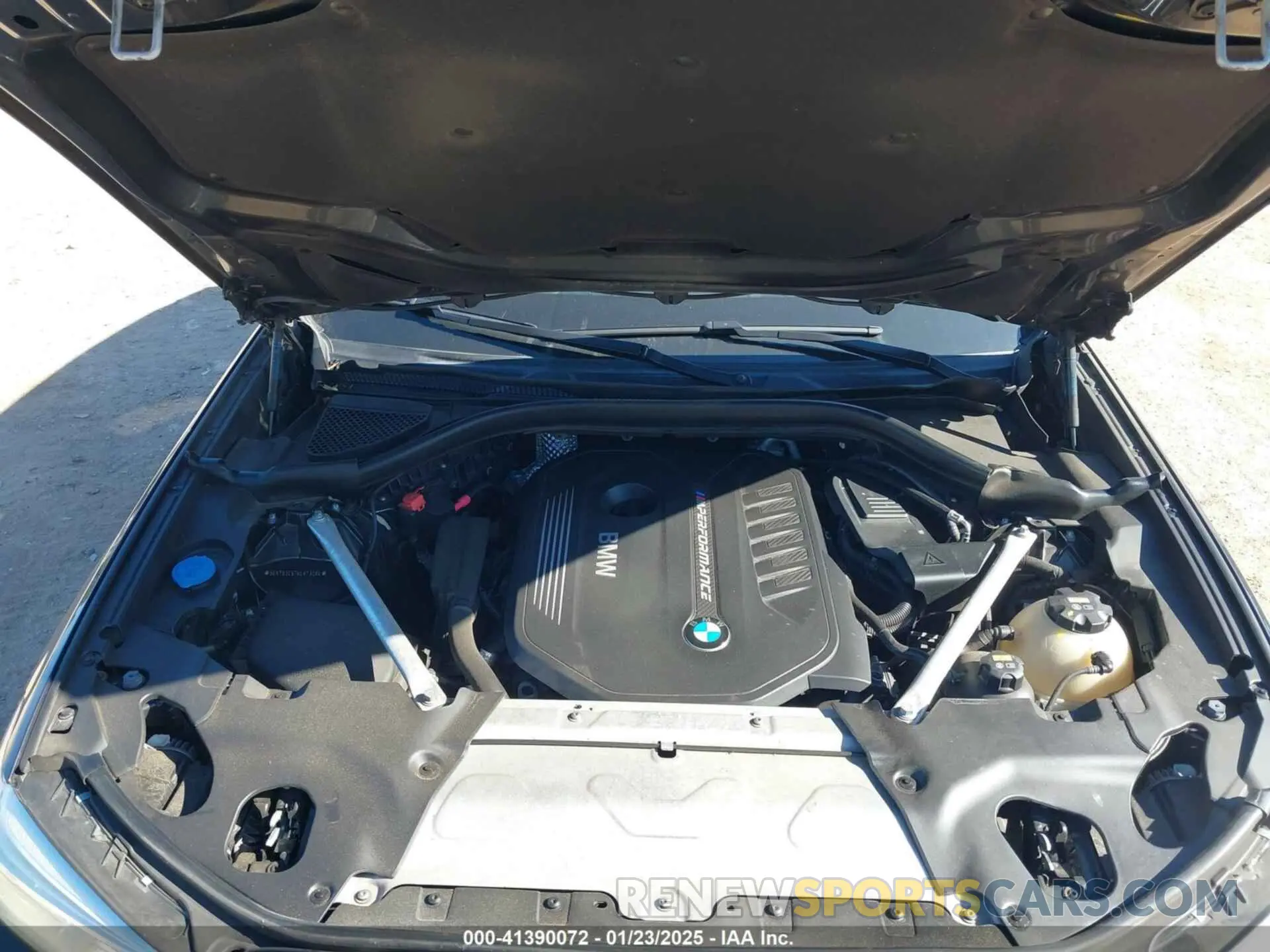 10 Photograph of a damaged car 5UXTS3C57KLR73084 BMW X3 2019
