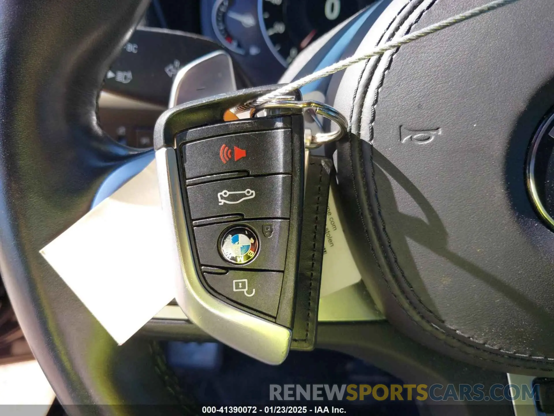 11 Photograph of a damaged car 5UXTS3C57KLR73084 BMW X3 2019