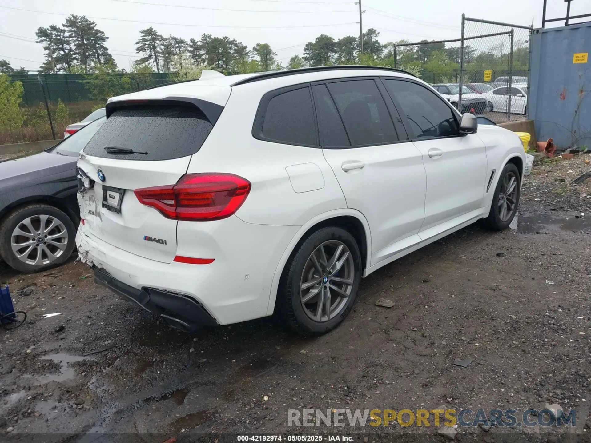 4 Photograph of a damaged car 5UXTS3C58K0Z04969 BMW X3 2019