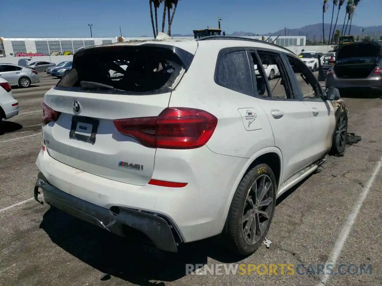 4 Photograph of a damaged car 5UXTS3C58K0Z07533 BMW X3 2019