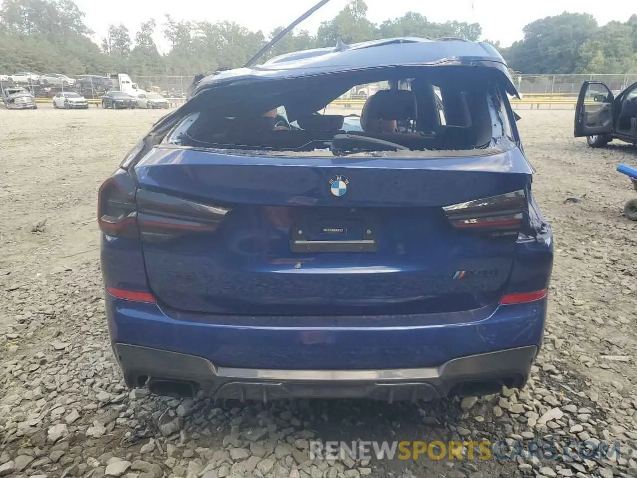 6 Photograph of a damaged car 5UXTS3C59K0Z05855 BMW X3 2019