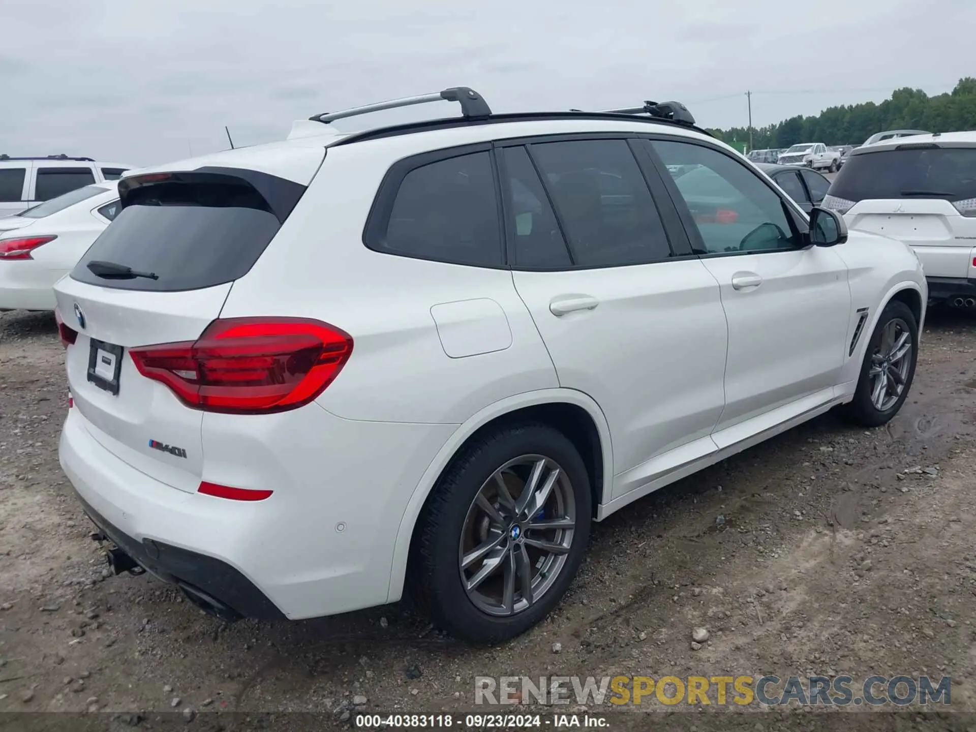 4 Photograph of a damaged car 5UXTS3C5XK0Z05489 BMW X3 2019