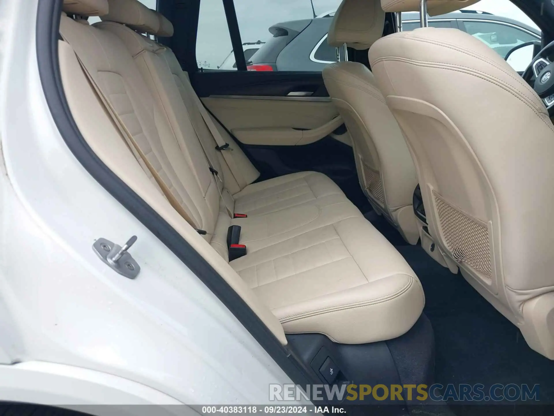 8 Photograph of a damaged car 5UXTS3C5XK0Z05489 BMW X3 2019