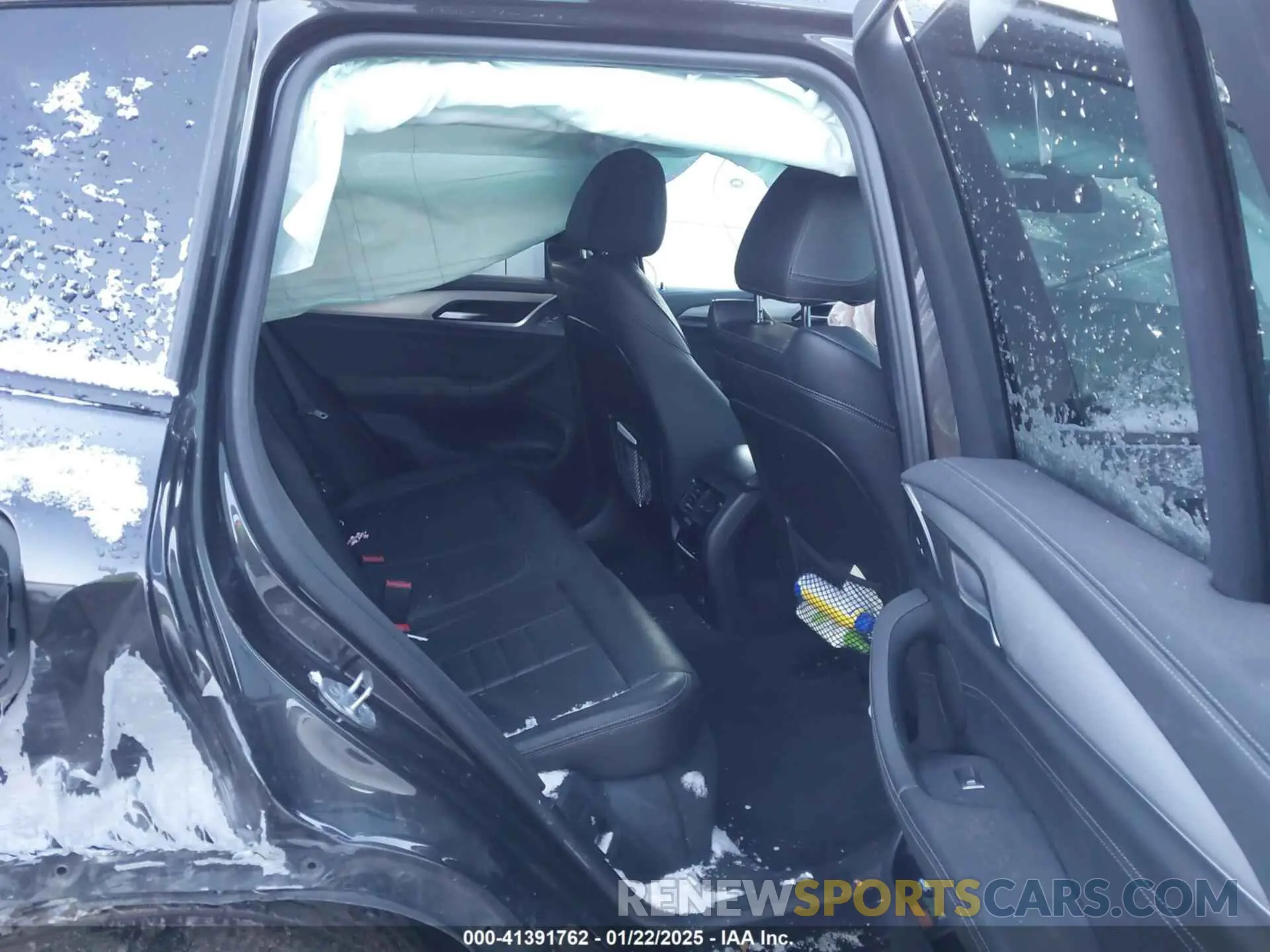 8 Photograph of a damaged car 5UXTS3C5XK0Z07596 BMW X3 2019