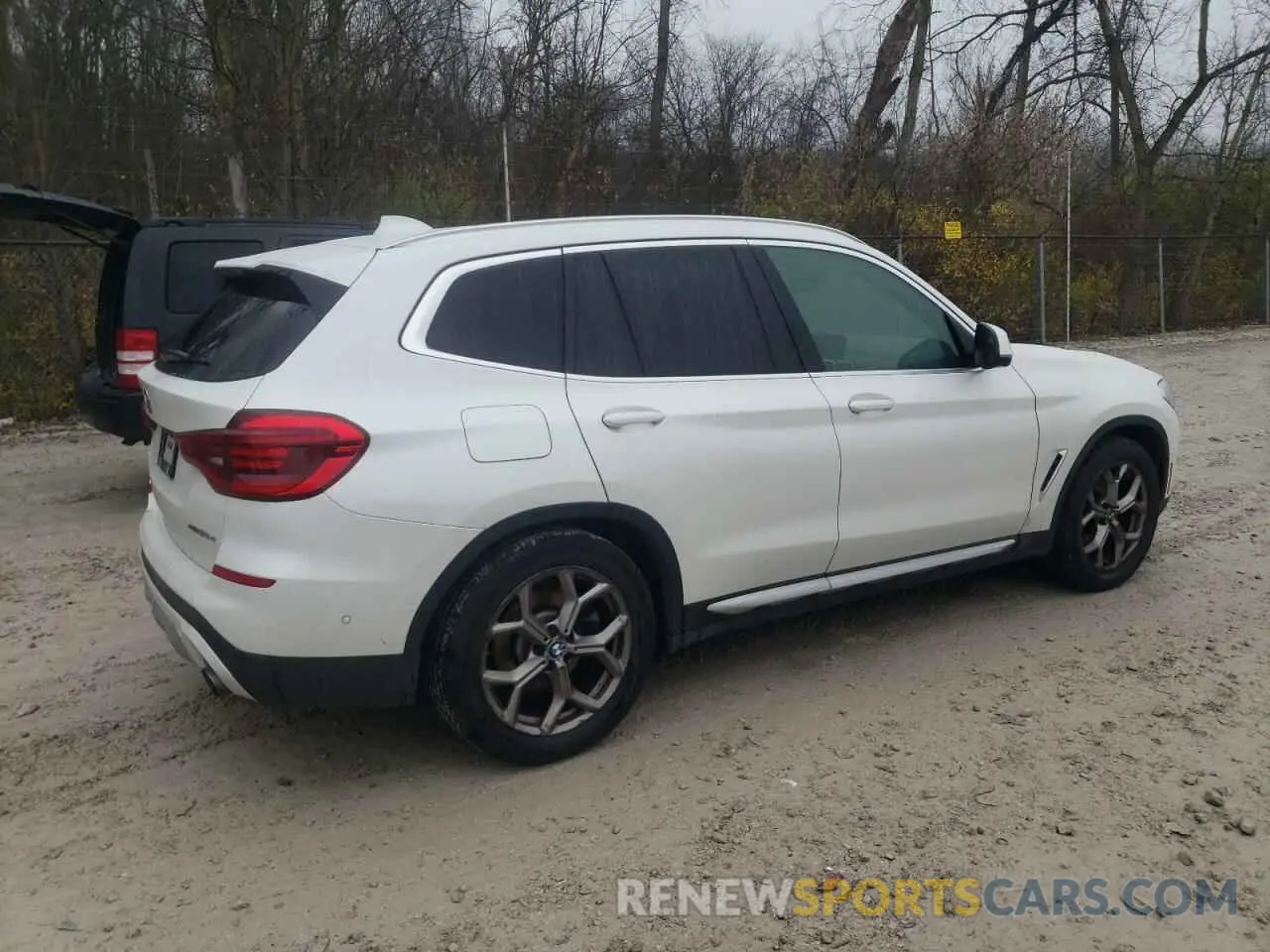 3 Photograph of a damaged car 5UXTS1C00L9C80125 BMW X3 2020