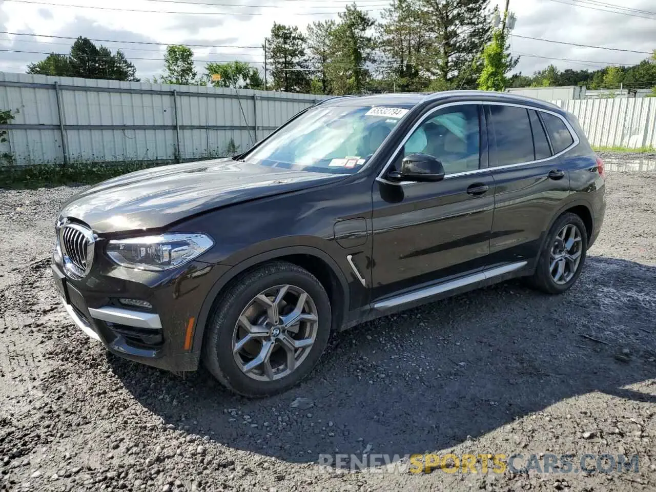 1 Photograph of a damaged car 5UXTS1C03L9D25025 BMW X3 2020