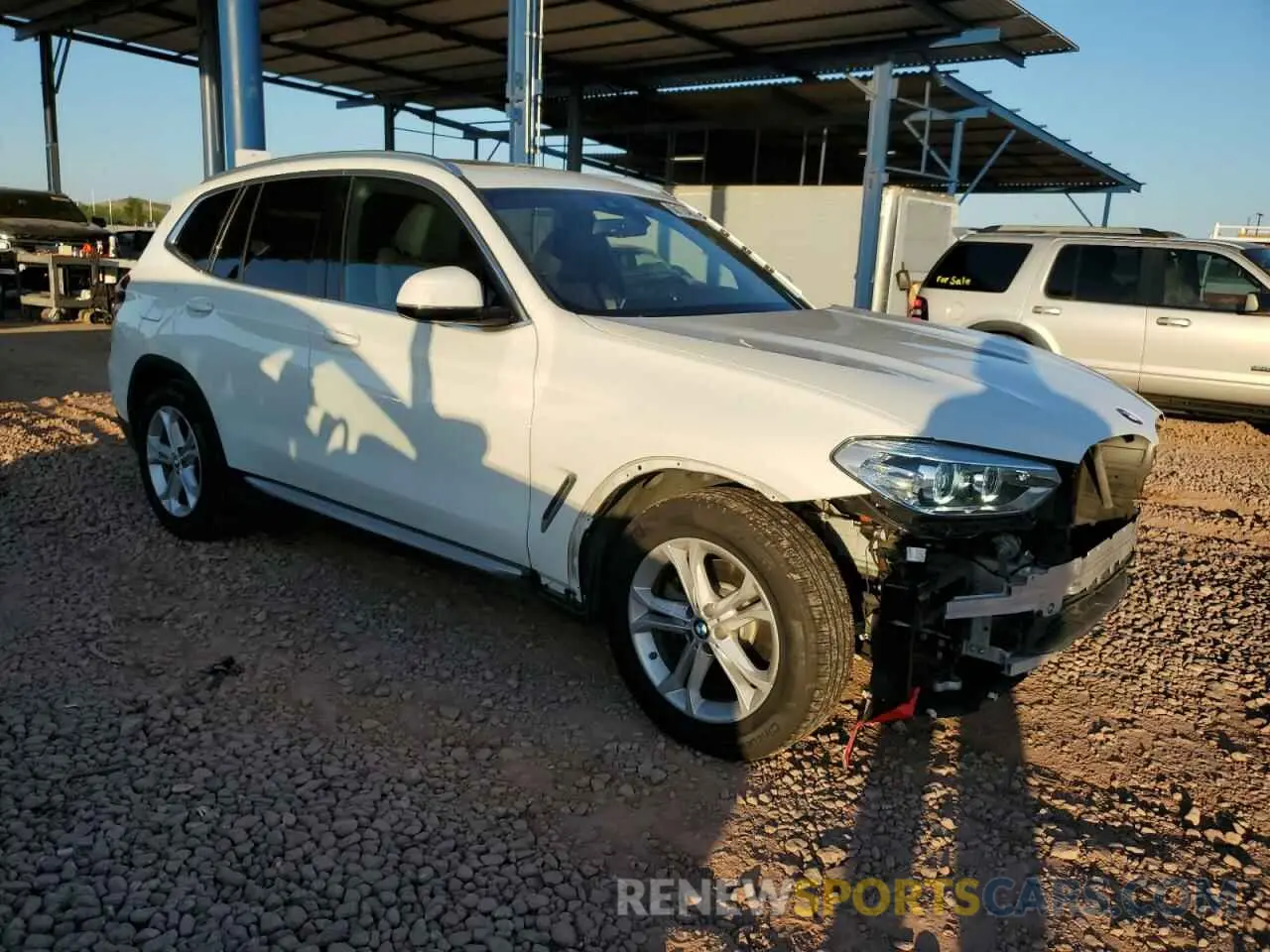 4 Photograph of a damaged car 5UXTY3C00L9C41383 BMW X3 2020