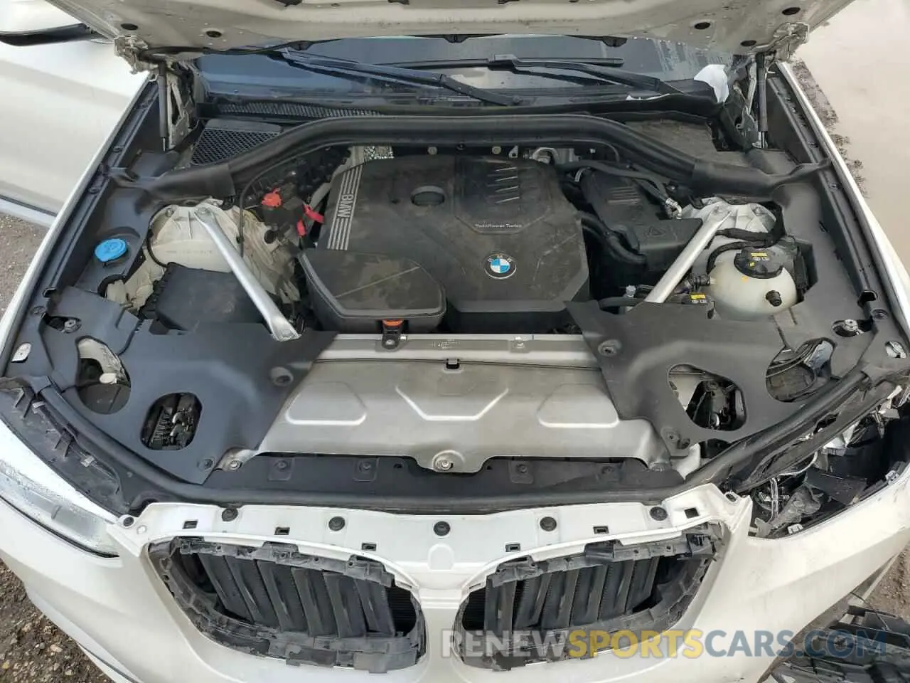 12 Photograph of a damaged car 5UXTY3C00L9C64579 BMW X3 2020
