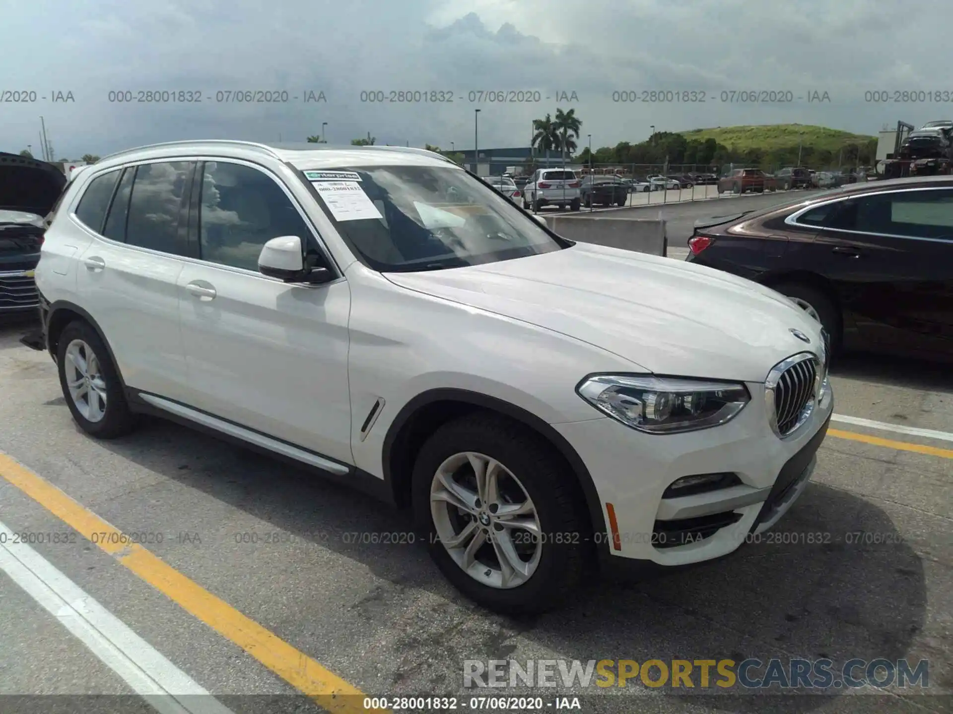 1 Photograph of a damaged car 5UXTY3C00LLU71652 BMW X3 2020