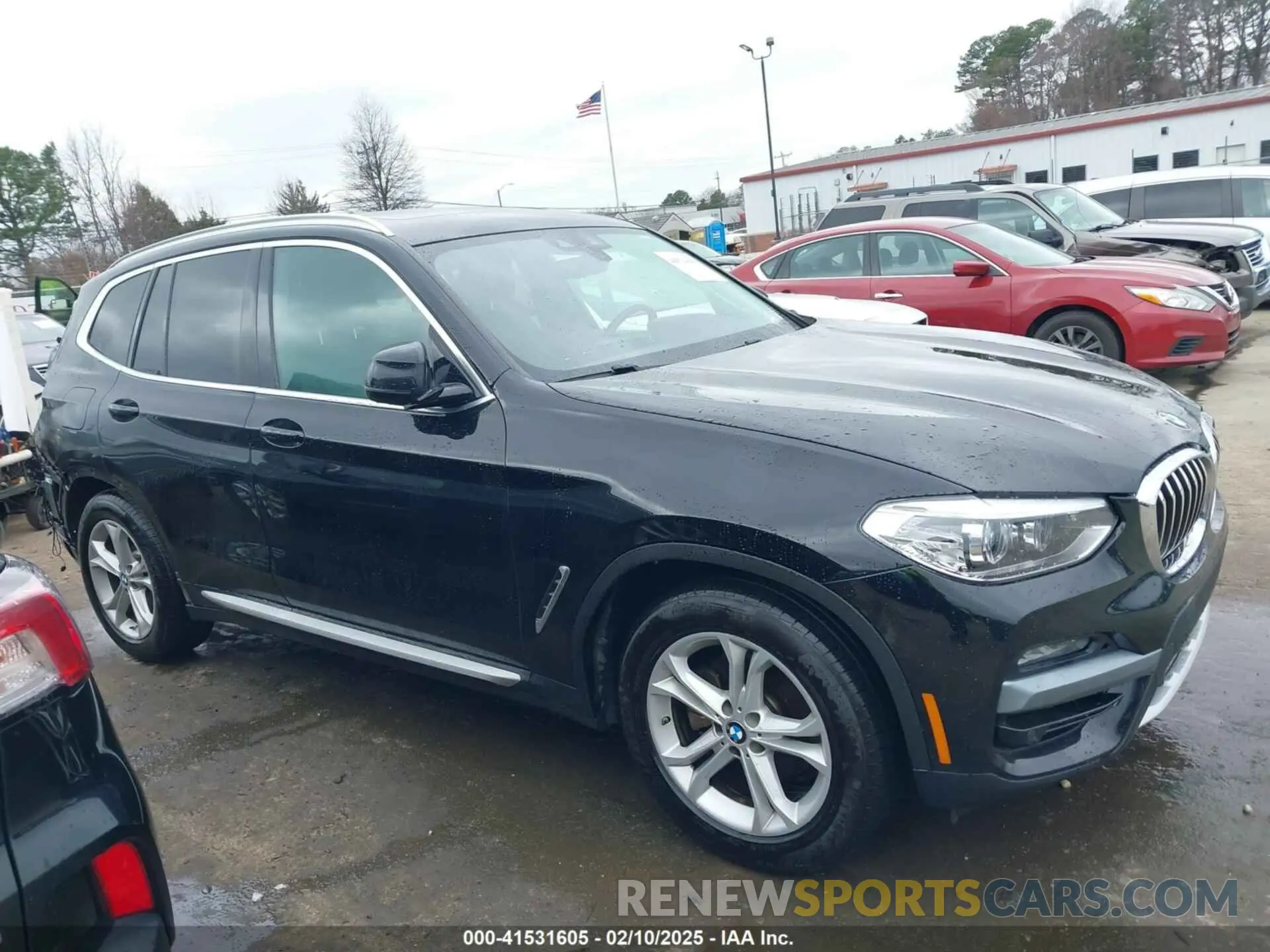 14 Photograph of a damaged car 5UXTY3C01L9B58559 BMW X3 2020