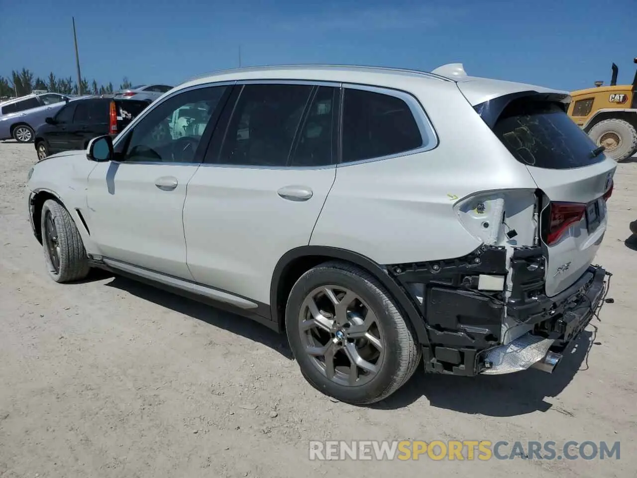 2 Photograph of a damaged car 5UXTY3C01L9C08778 BMW X3 2020