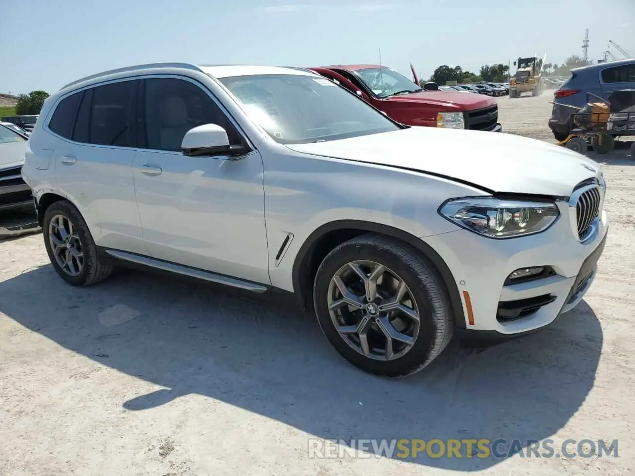 4 Photograph of a damaged car 5UXTY3C01L9C08778 BMW X3 2020