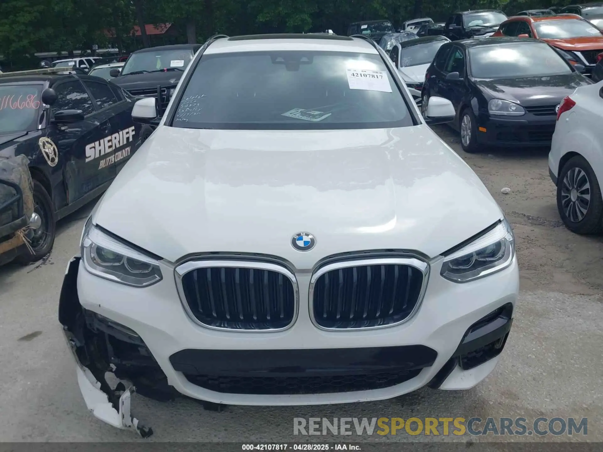11 Photograph of a damaged car 5UXTY3C01L9C44244 BMW X3 2020