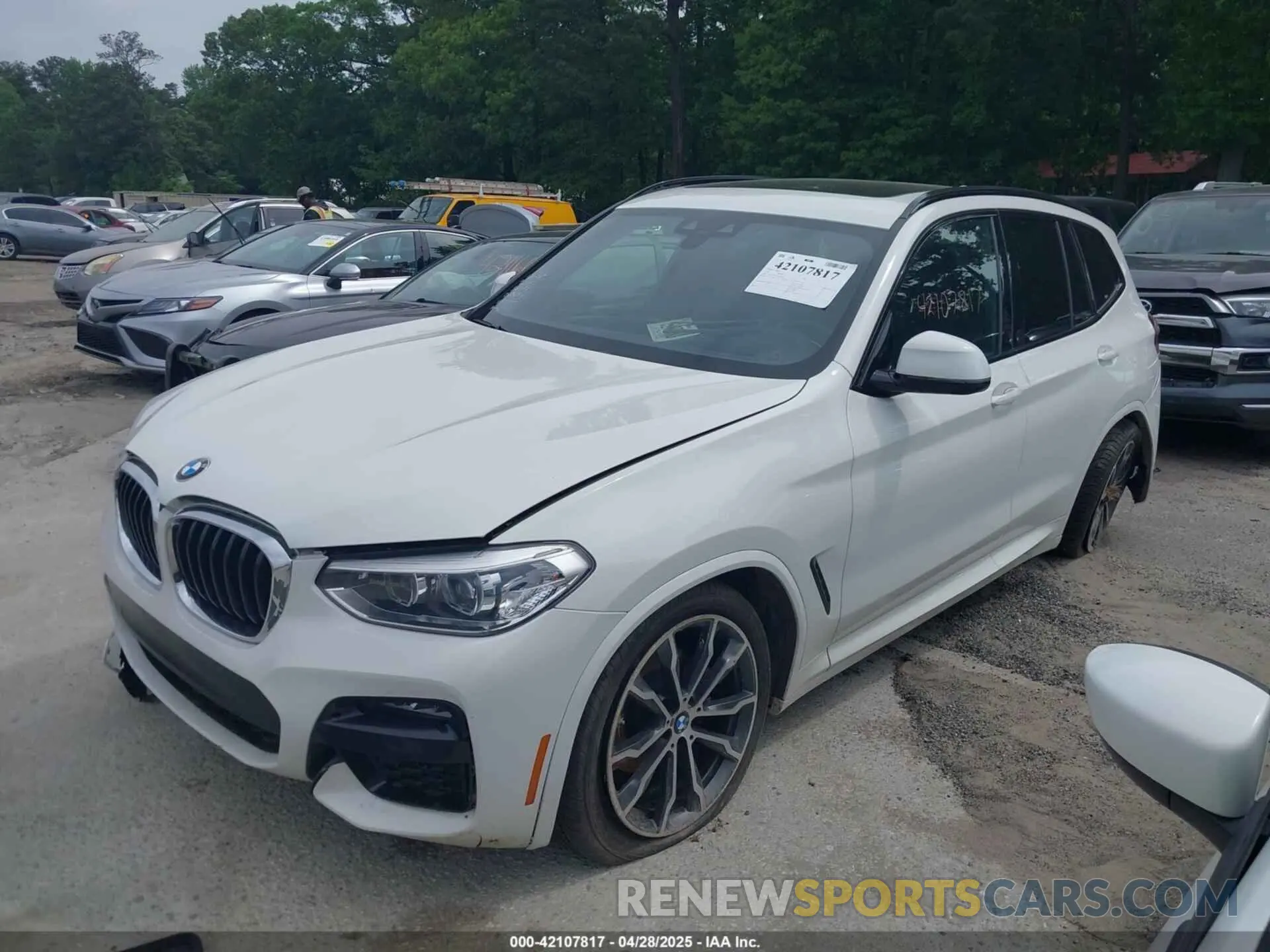 2 Photograph of a damaged car 5UXTY3C01L9C44244 BMW X3 2020