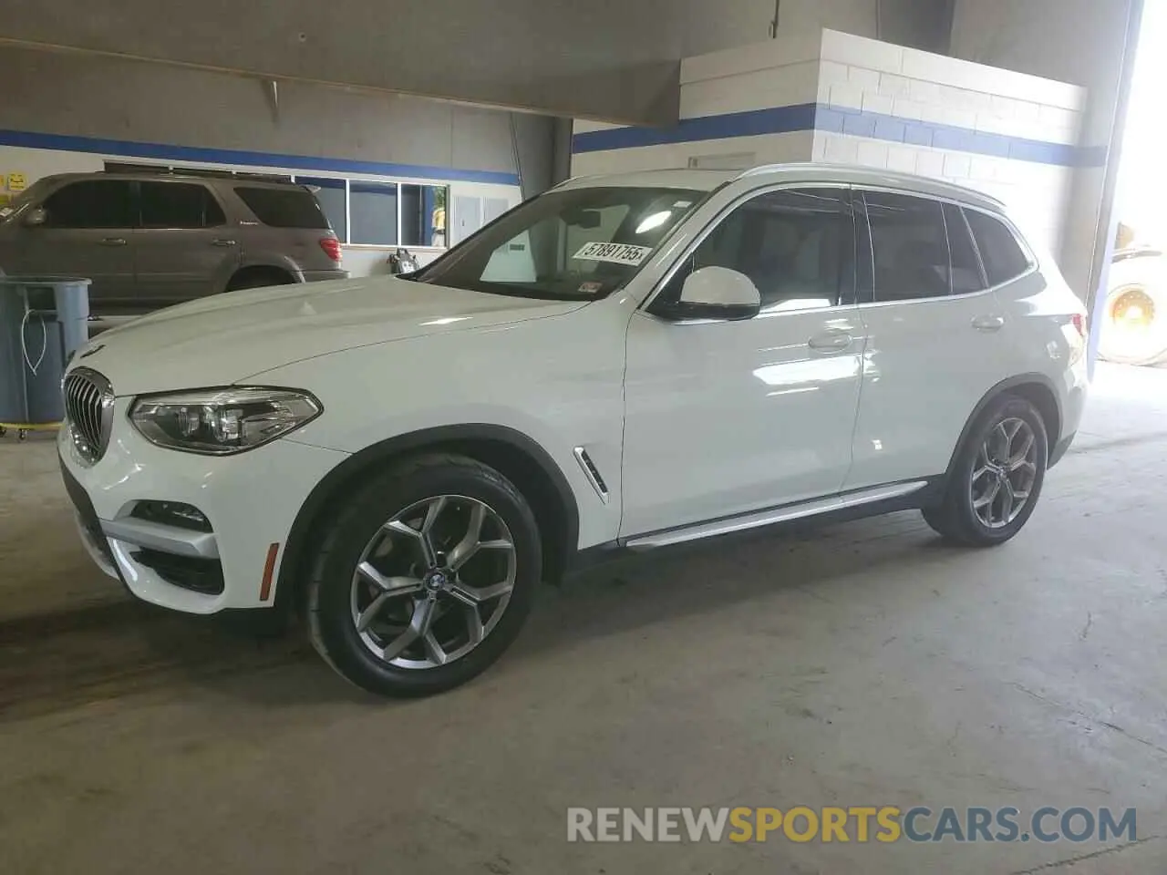 1 Photograph of a damaged car 5UXTY3C01LLU72387 BMW X3 2020