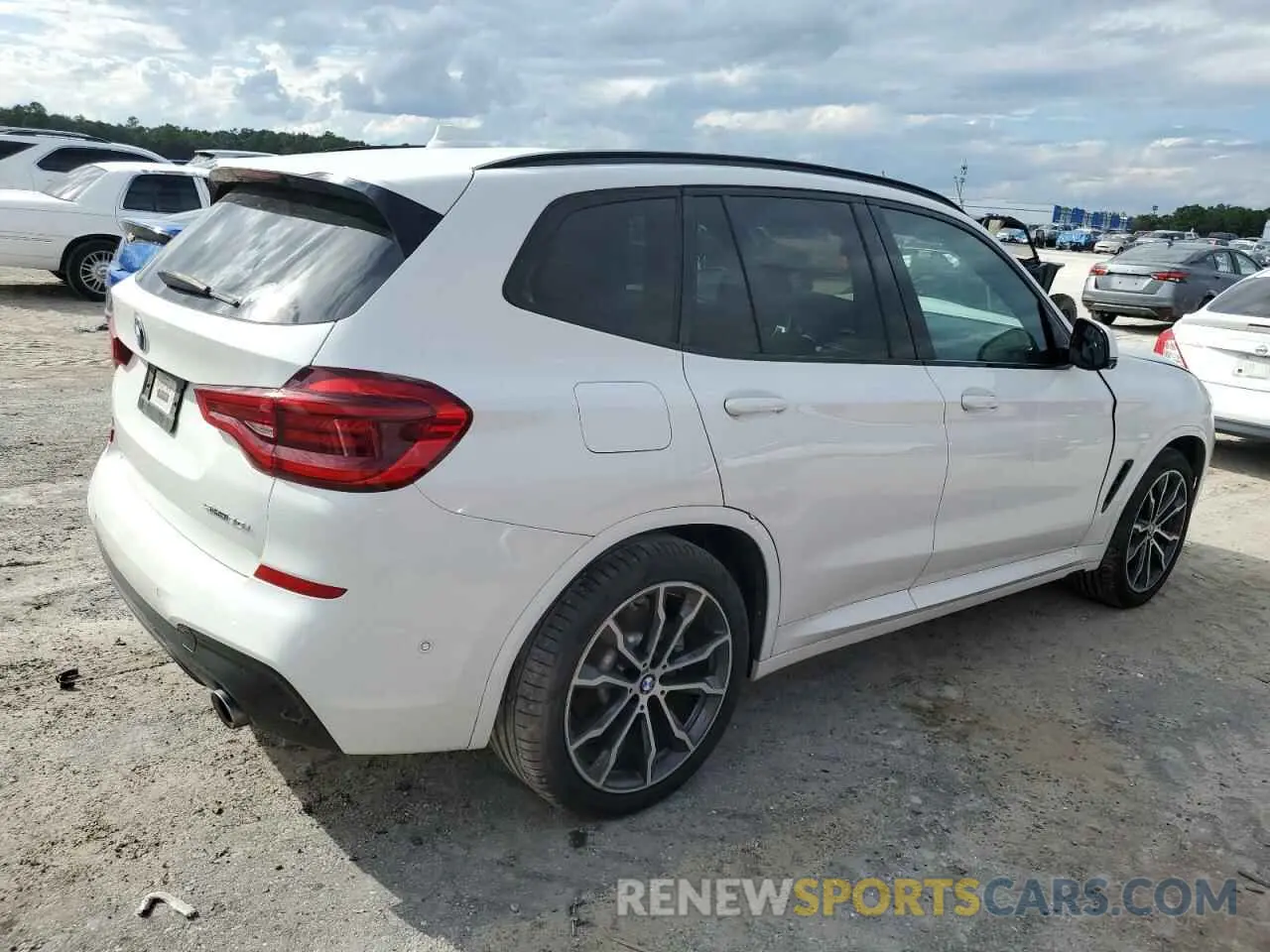 3 Photograph of a damaged car 5UXTY3C02L9C26495 BMW X3 2020