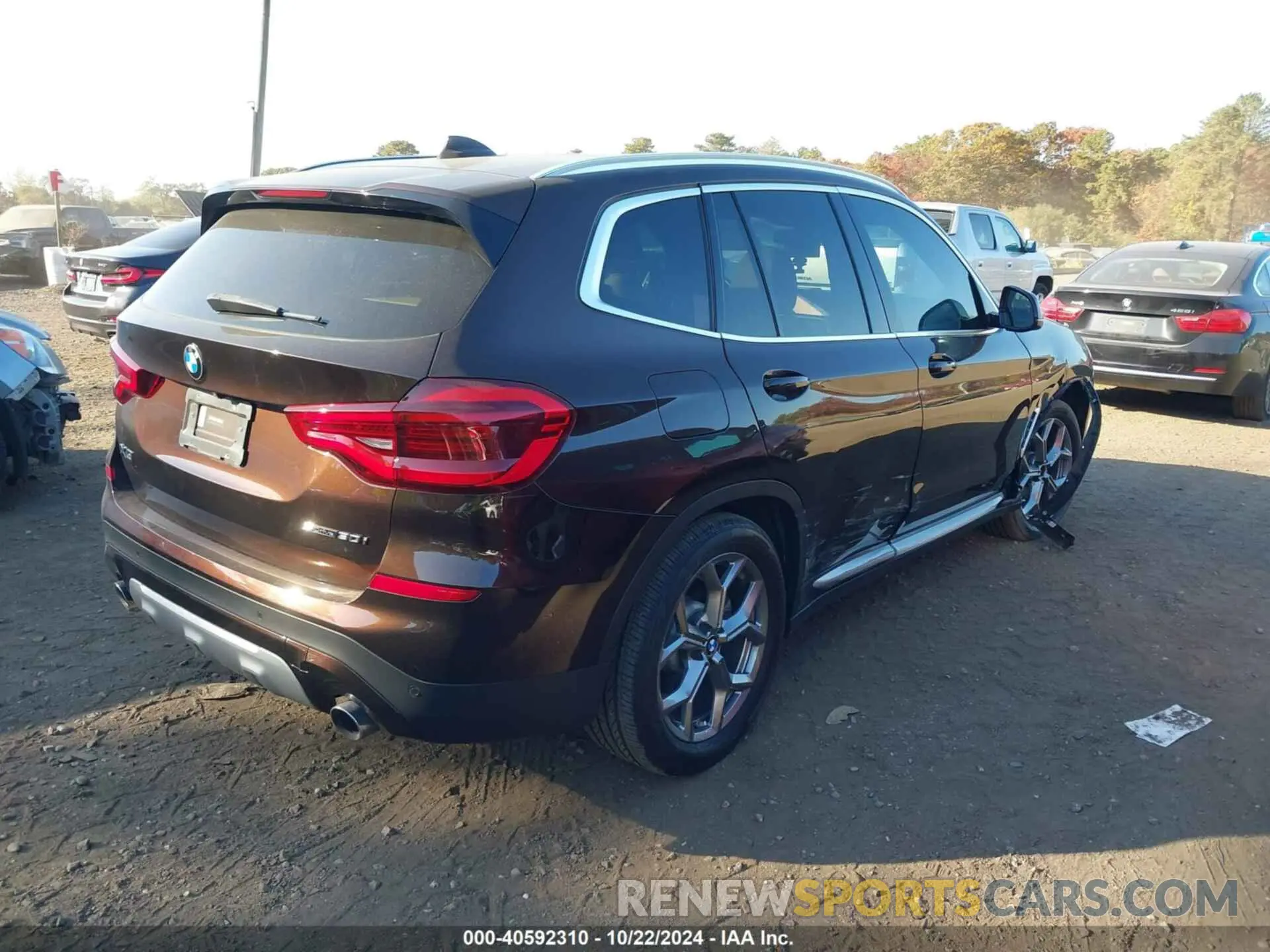 4 Photograph of a damaged car 5UXTY3C02L9C59061 BMW X3 2020