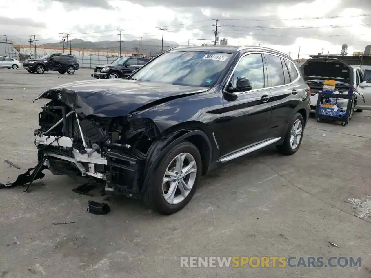 2 Photograph of a damaged car 5UXTY3C02LLU70406 BMW X3 2020