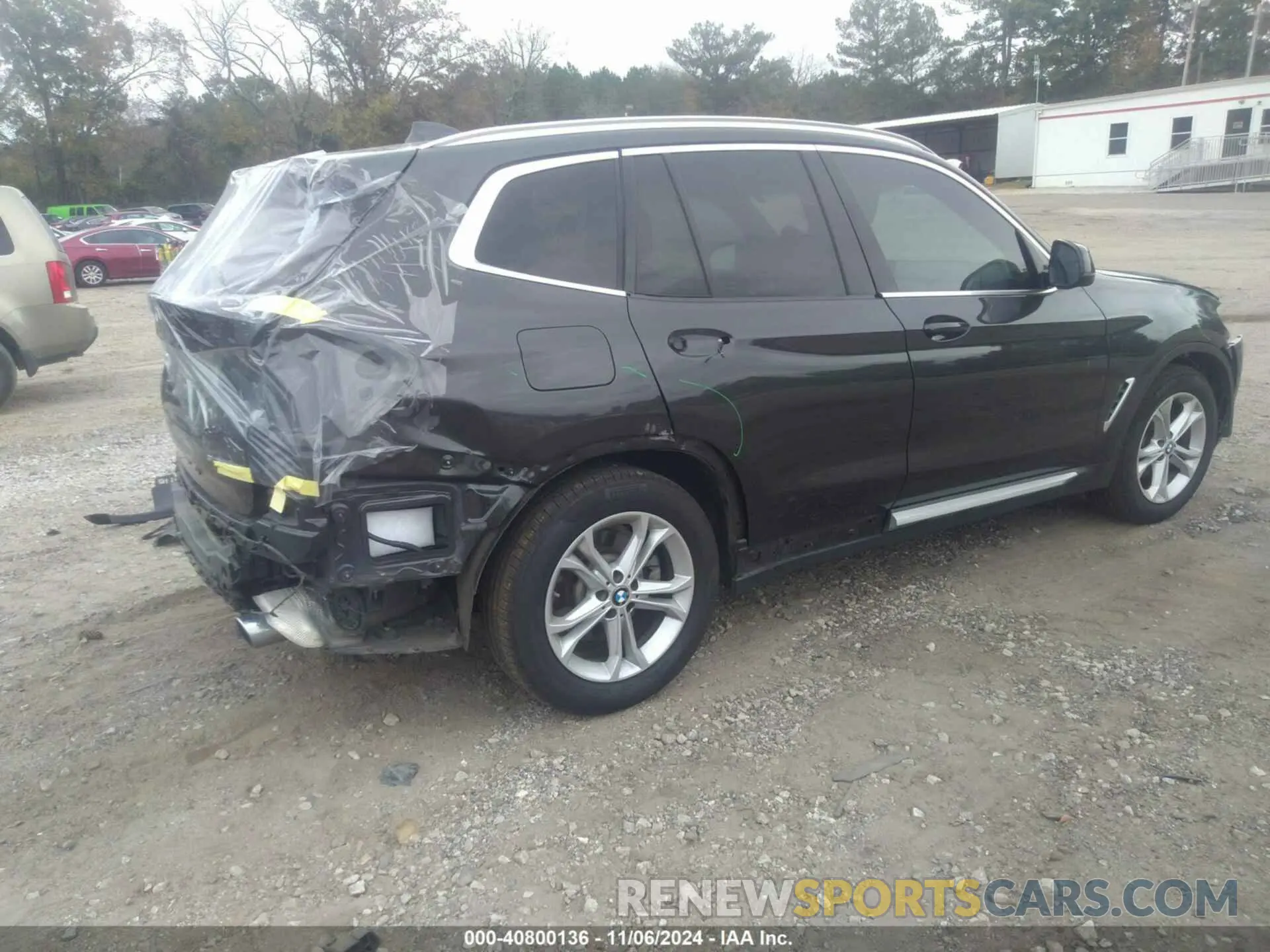 4 Photograph of a damaged car 5UXTY3C03L9B17706 BMW X3 2020