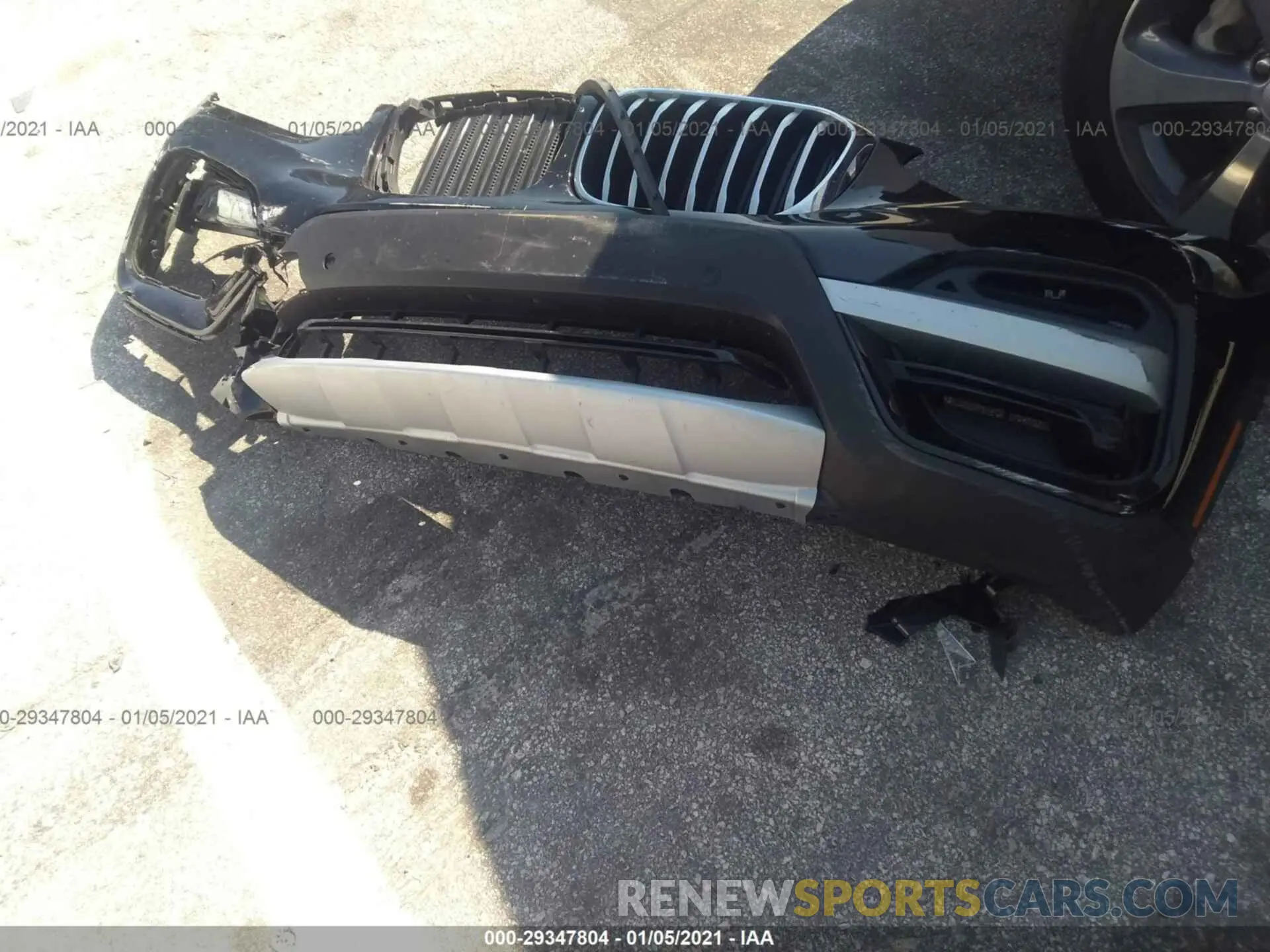 12 Photograph of a damaged car 5UXTY3C03L9B58269 BMW X3 2020