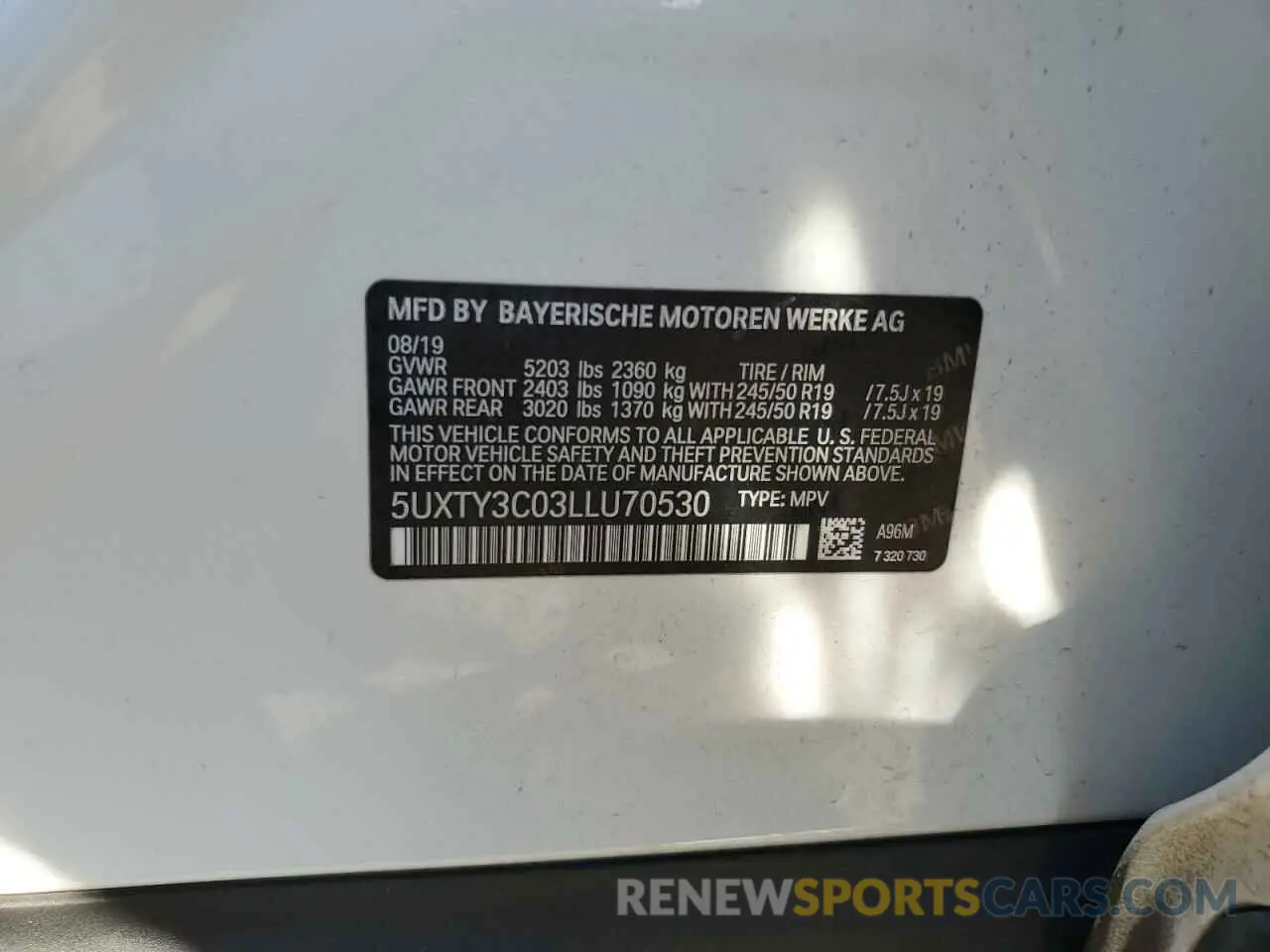 13 Photograph of a damaged car 5UXTY3C03LLU70530 BMW X3 2020