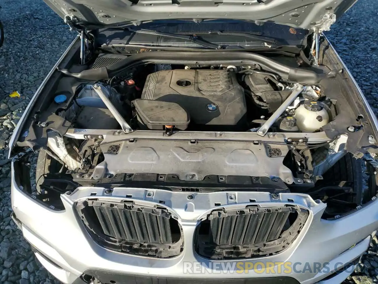 14 Photograph of a damaged car 5UXTY3C03LLU70804 BMW X3 2020