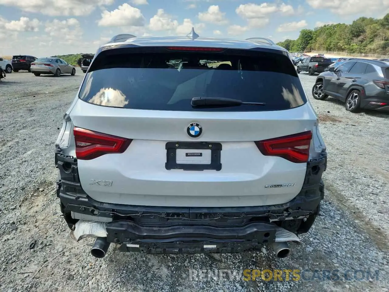 6 Photograph of a damaged car 5UXTY3C03LLU72553 BMW X3 2020