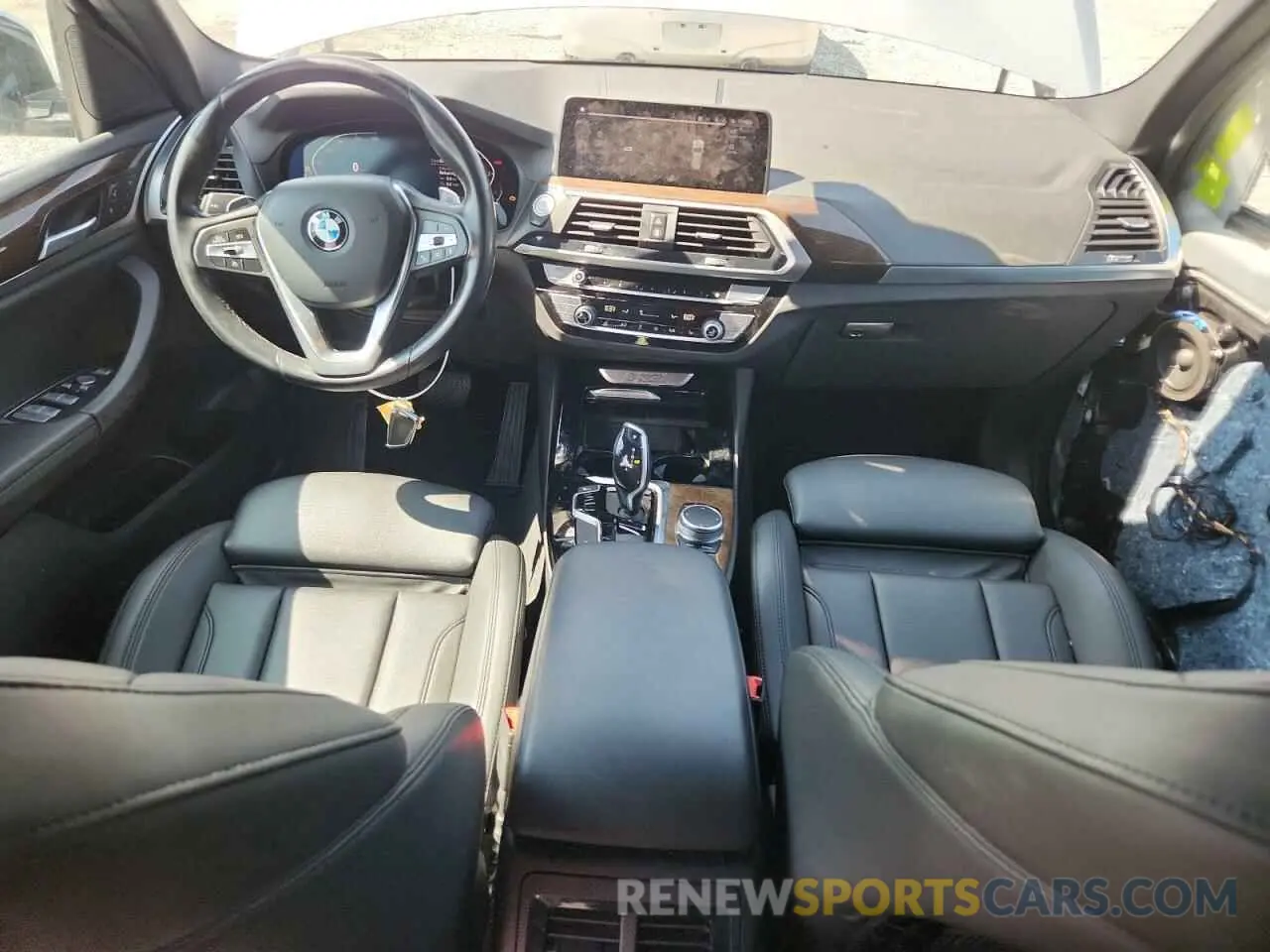 8 Photograph of a damaged car 5UXTY3C03LLU72553 BMW X3 2020