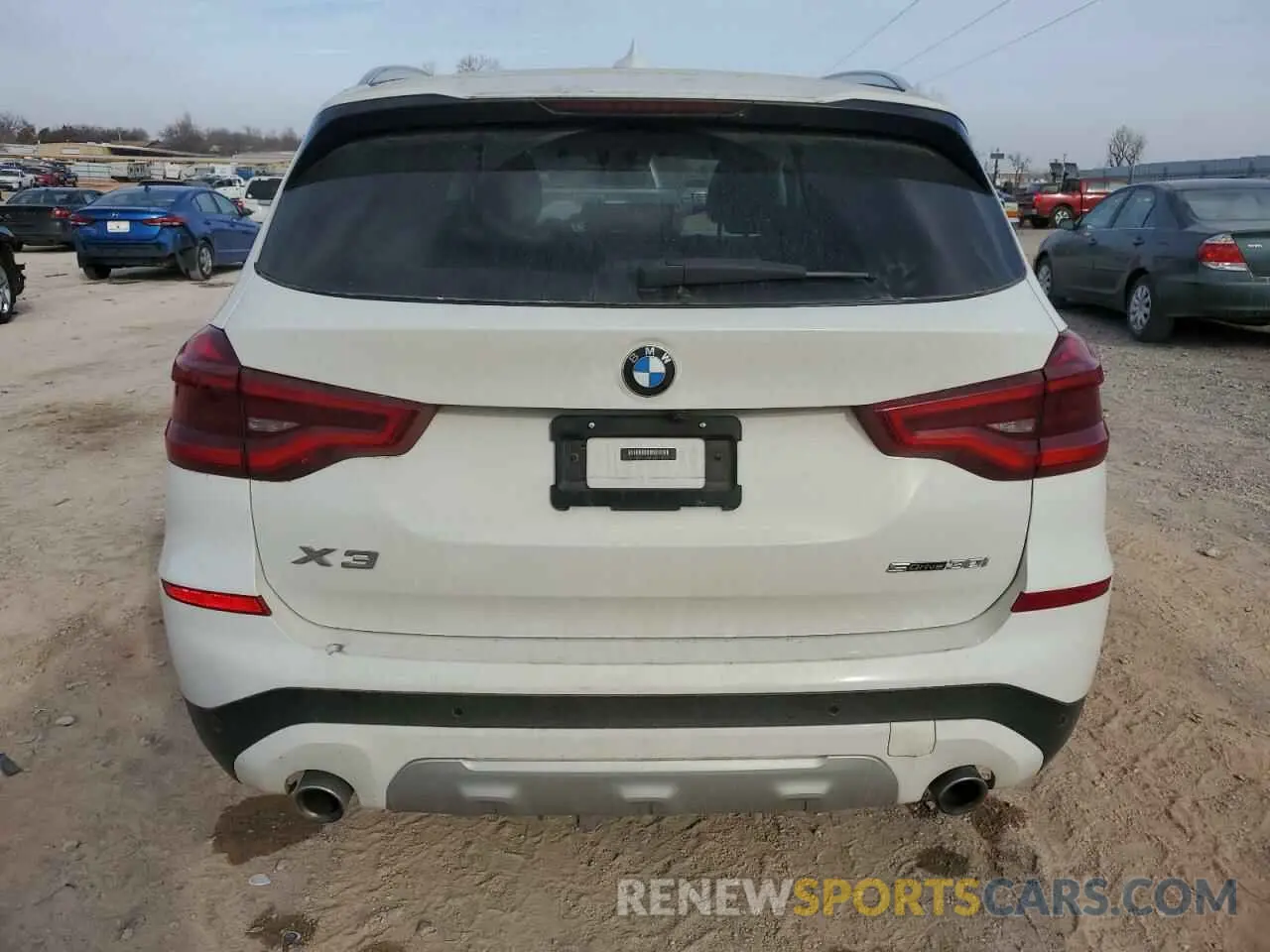 6 Photograph of a damaged car 5UXTY3C04L9B06763 BMW X3 2020